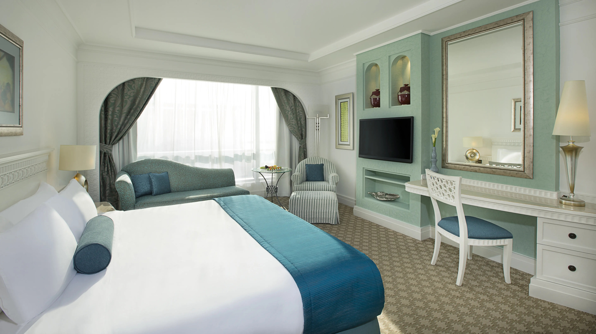 Отель Al Habtoor Grand Resort Autograph Collection