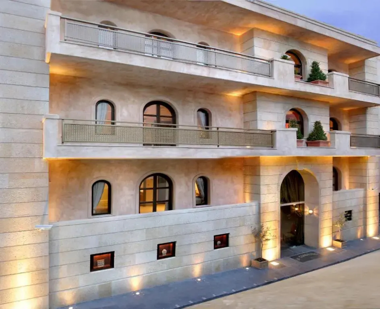 Great Greece Le Convivial Suites