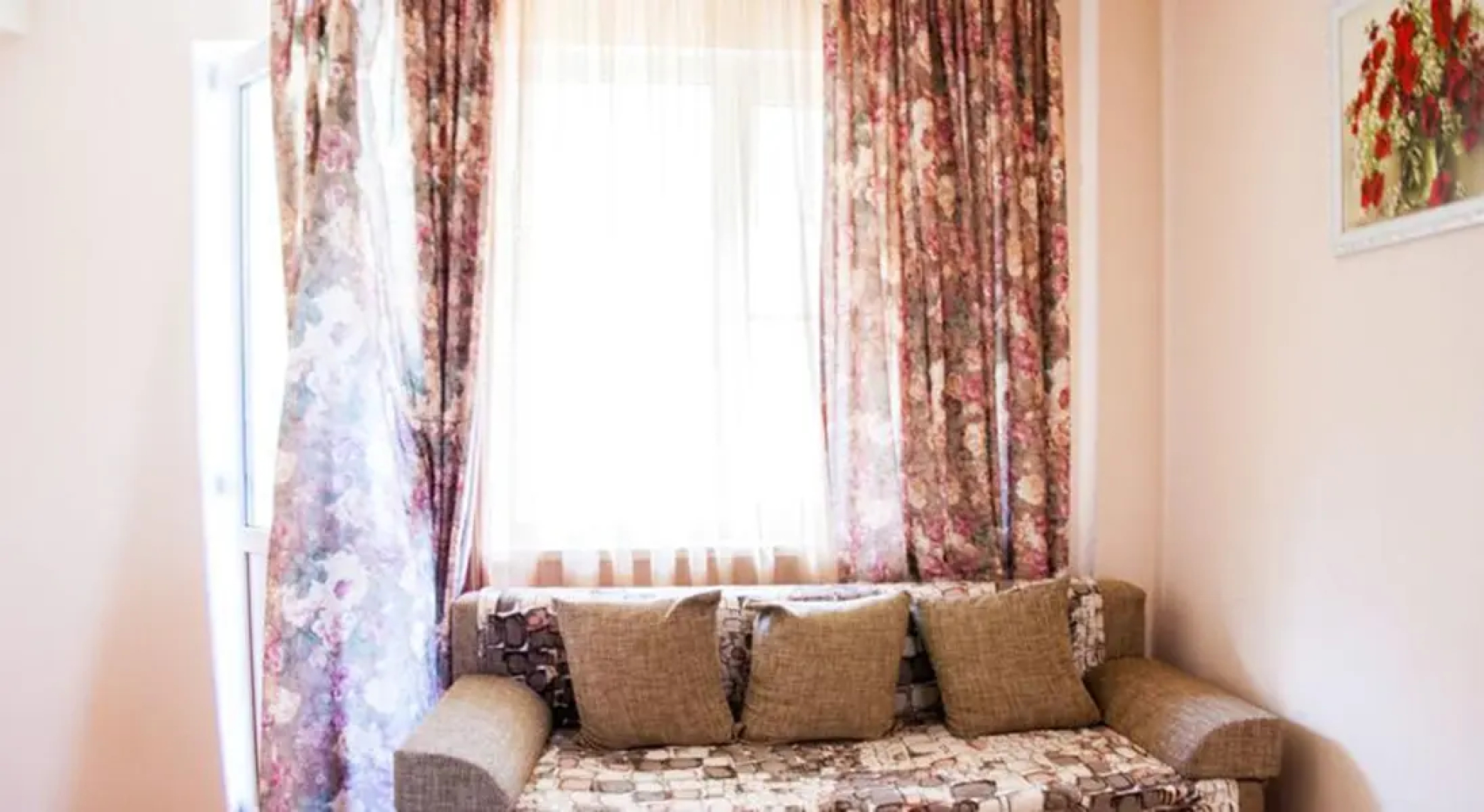 Hotel Spring