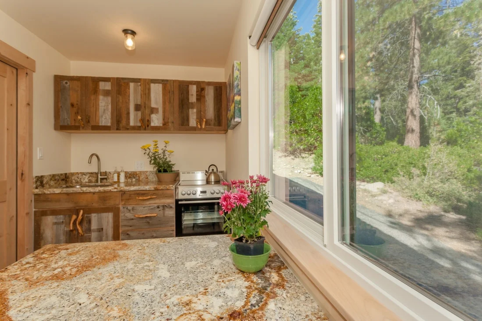 Tahoe Vistana Inn