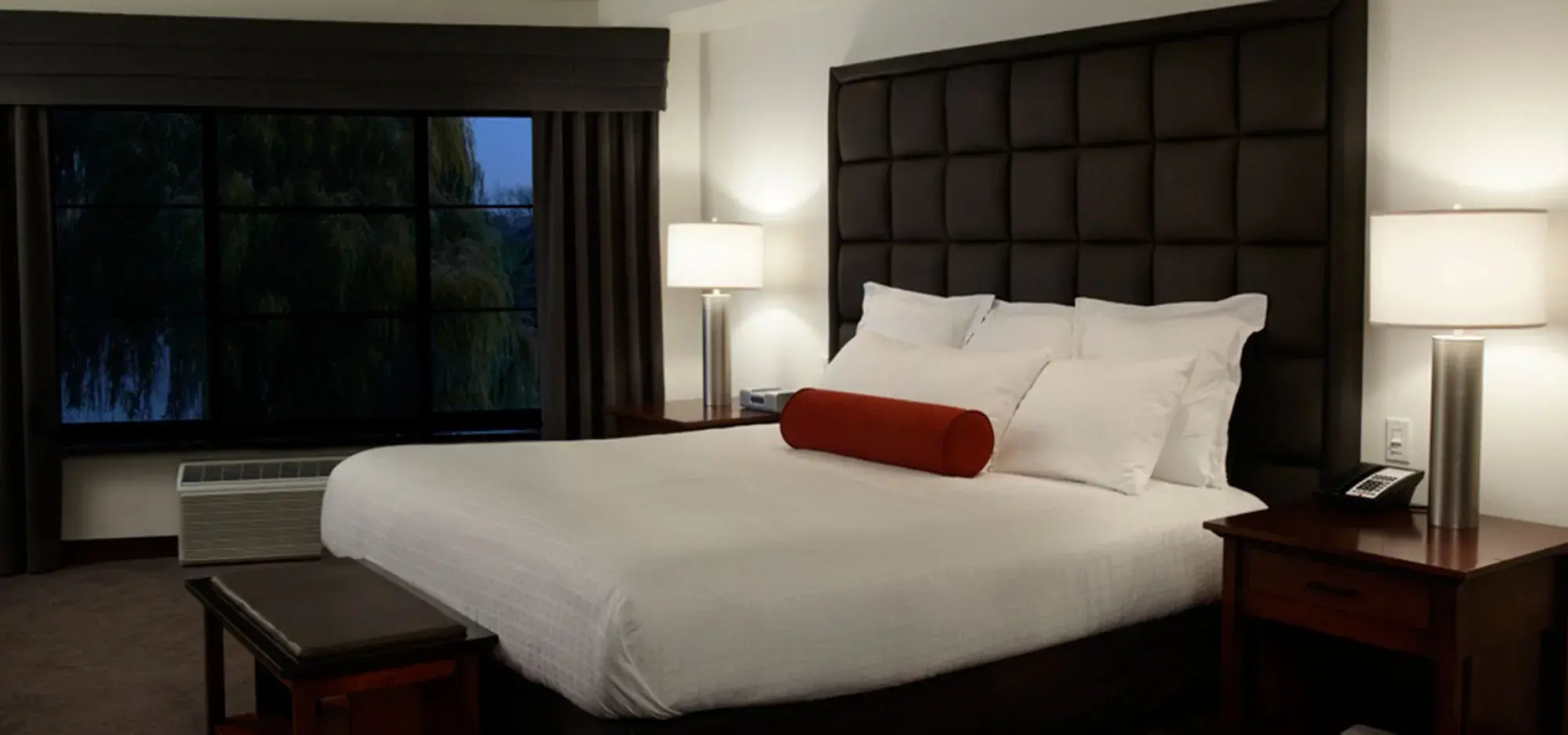 Inn On Woodlake
