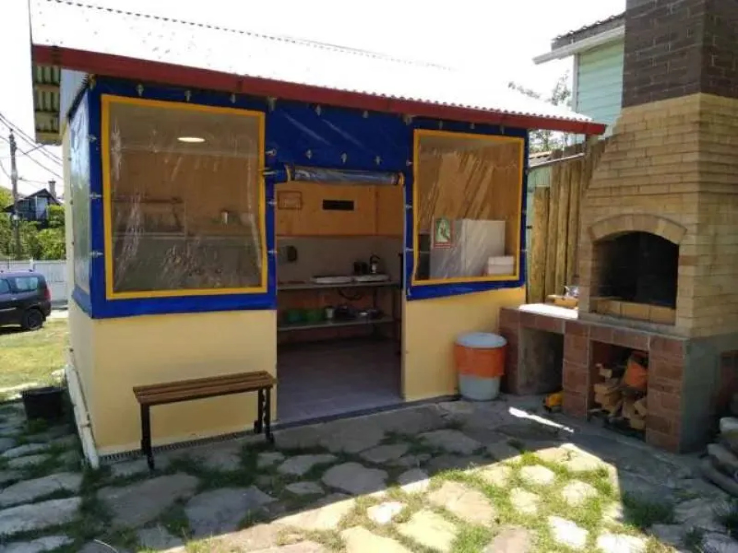 Tikhy Dvorik v Bette