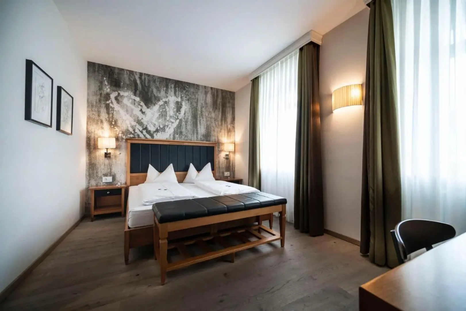 Post Hotel