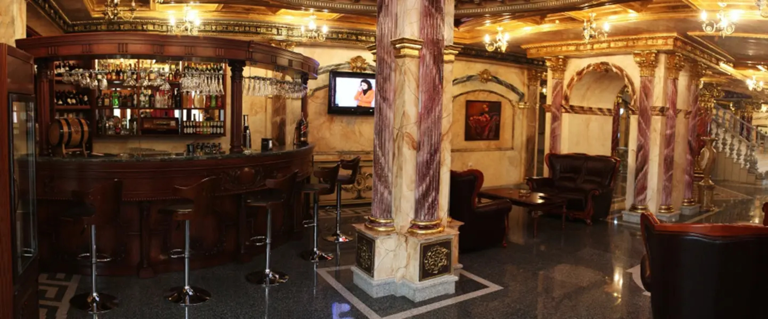 Alexandrapol Palace Hotel