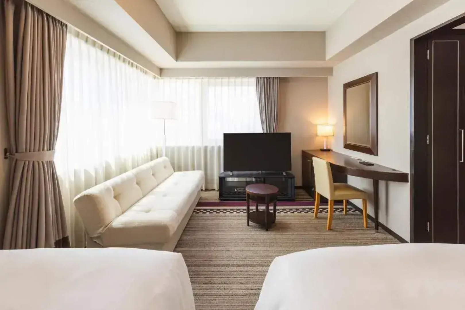 Отель Sunroute Plaza Shinjuku