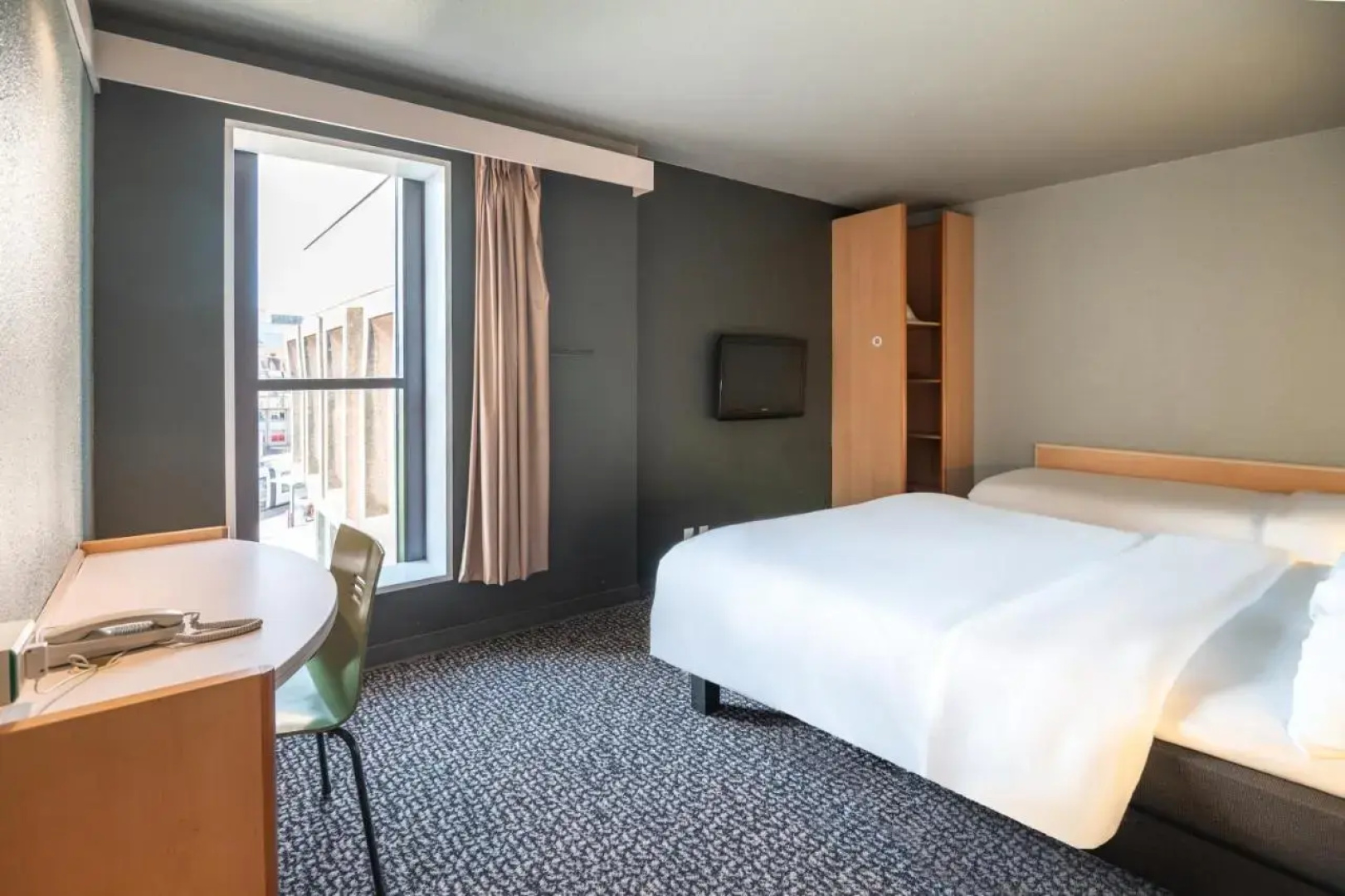 B&B HOTEL Rouen Centre Rive Gauche