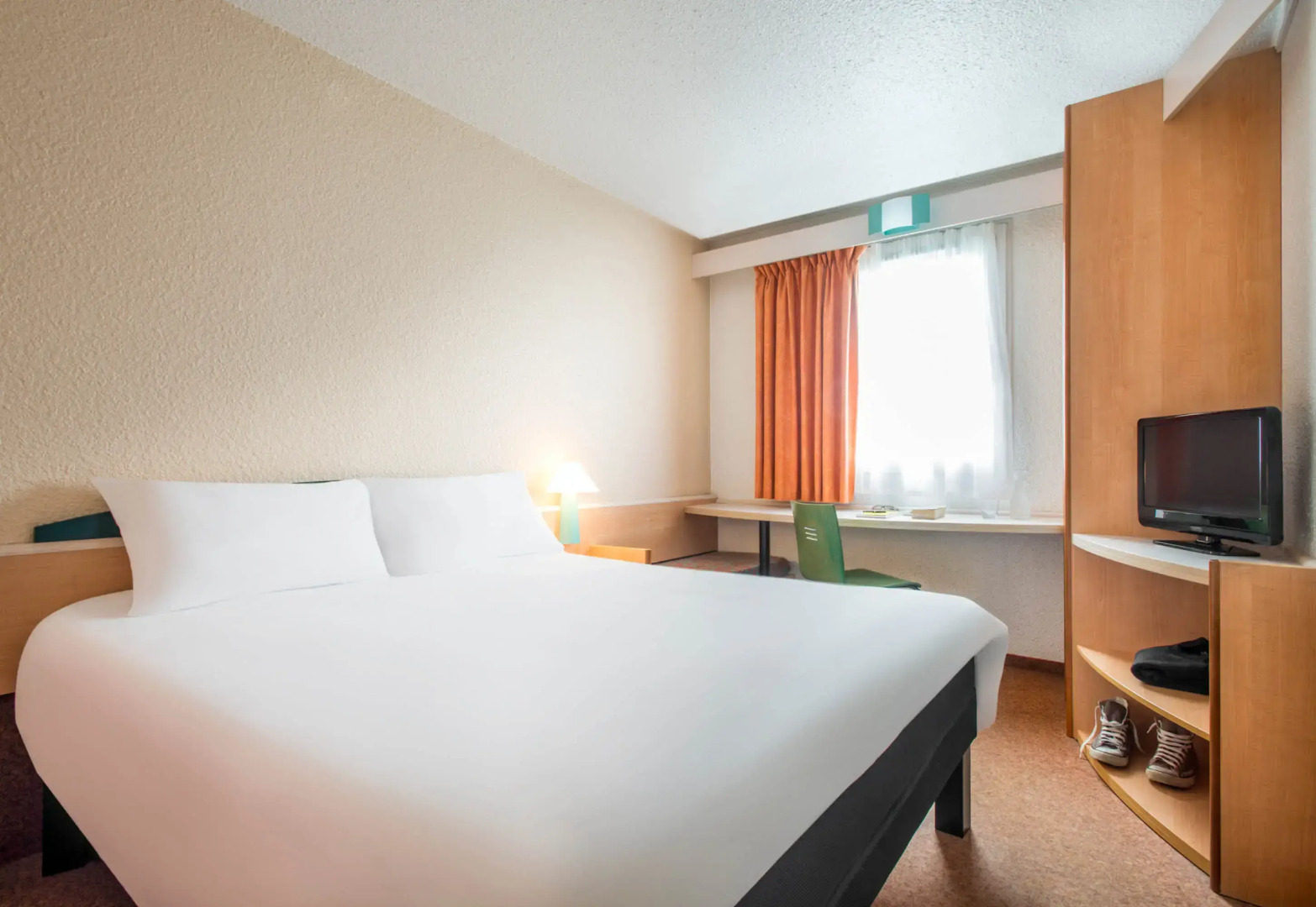 B&B Hotel Niort Sud Venise Verte