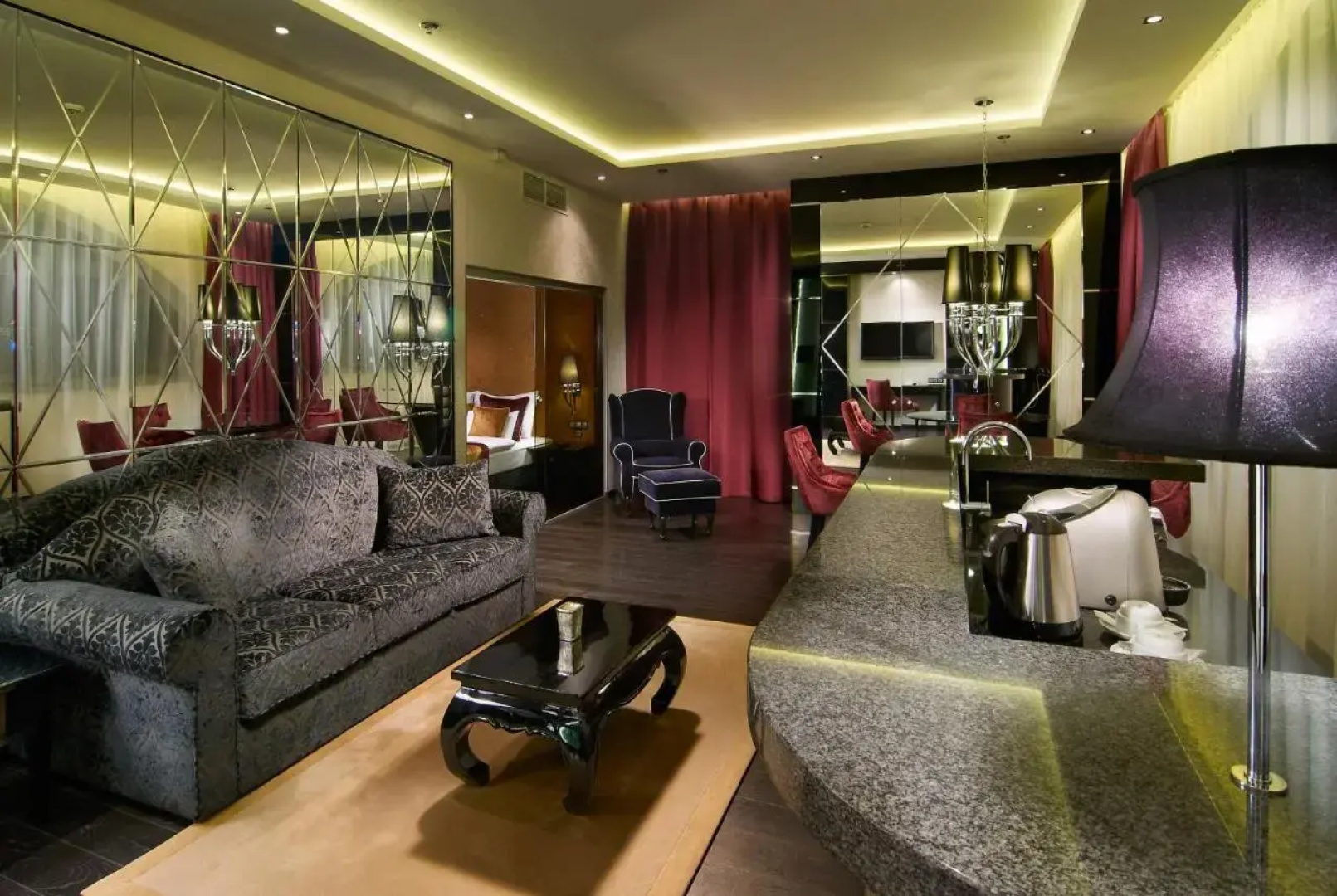 Mirage Medic Hotel