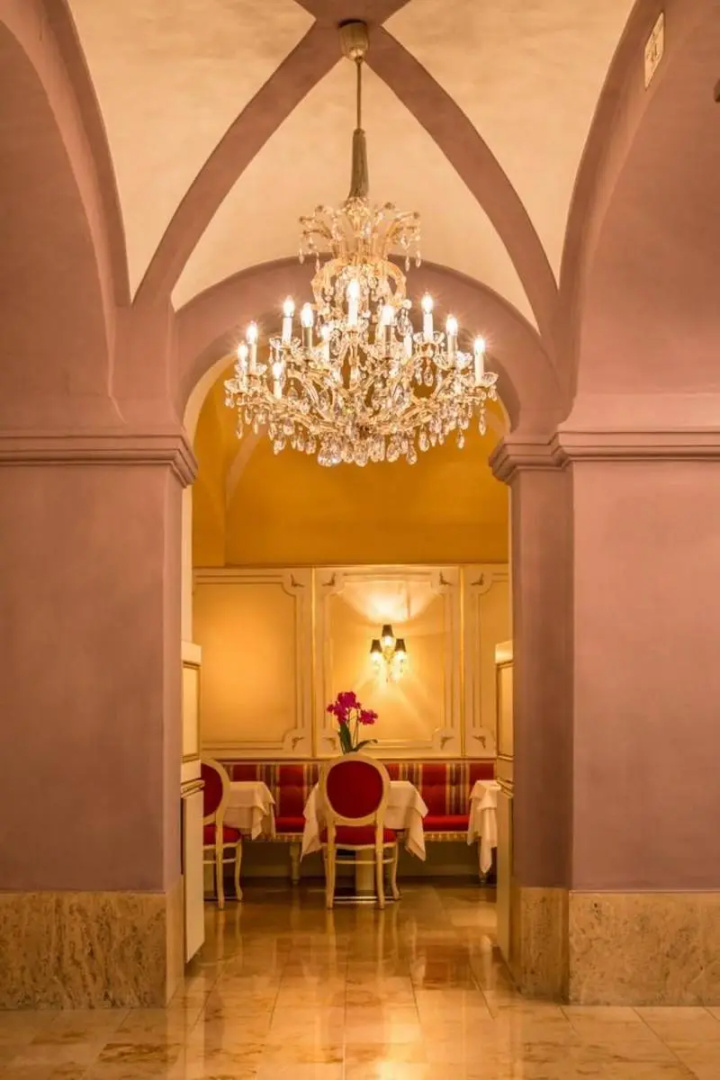 Schlosshotel Römischer Kaiser