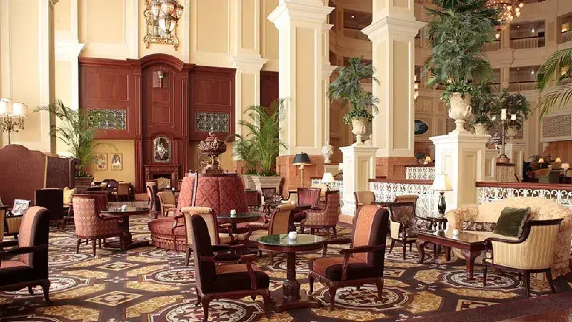Tokyo Disneyland Hotel