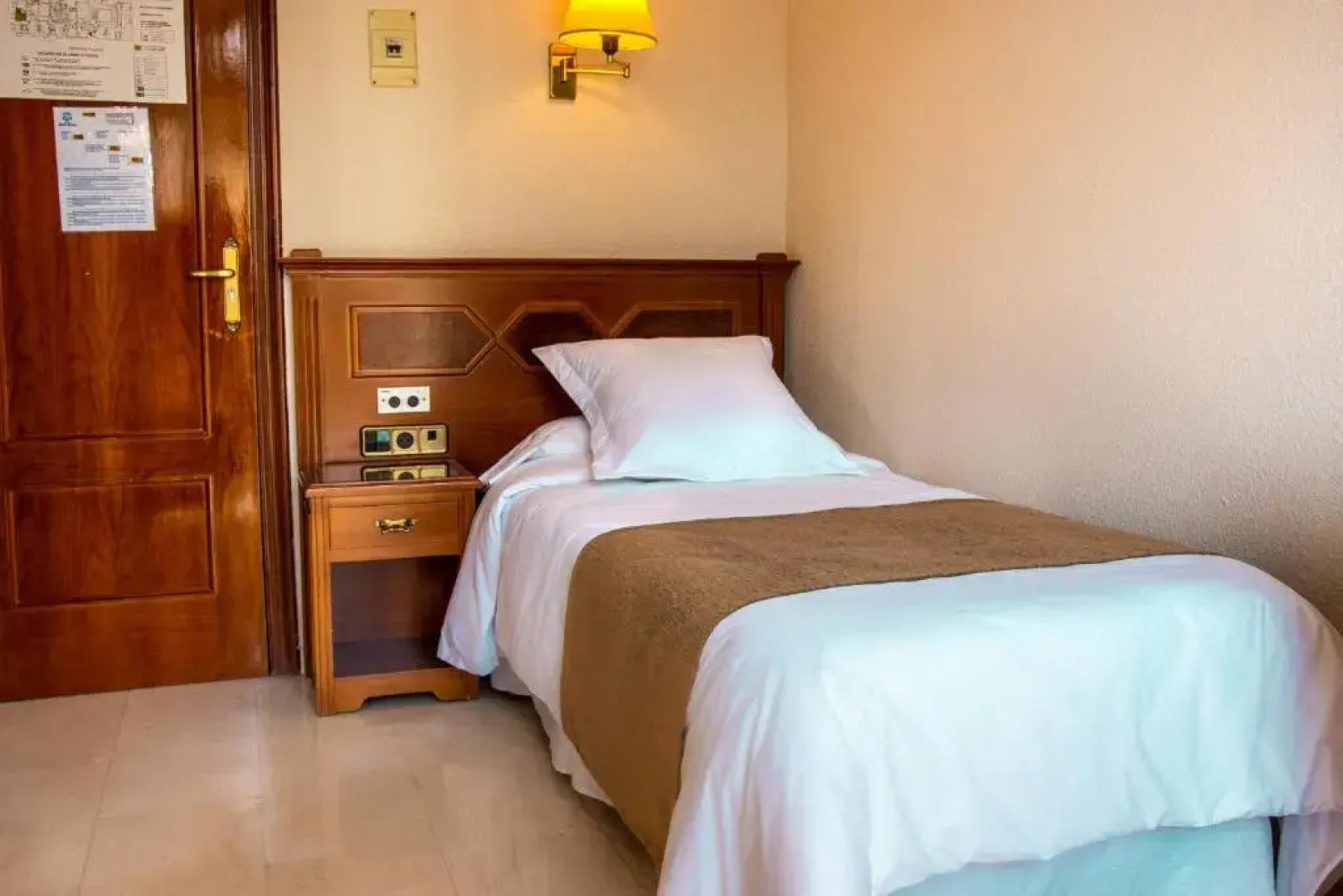 Hotel Reina Cristina