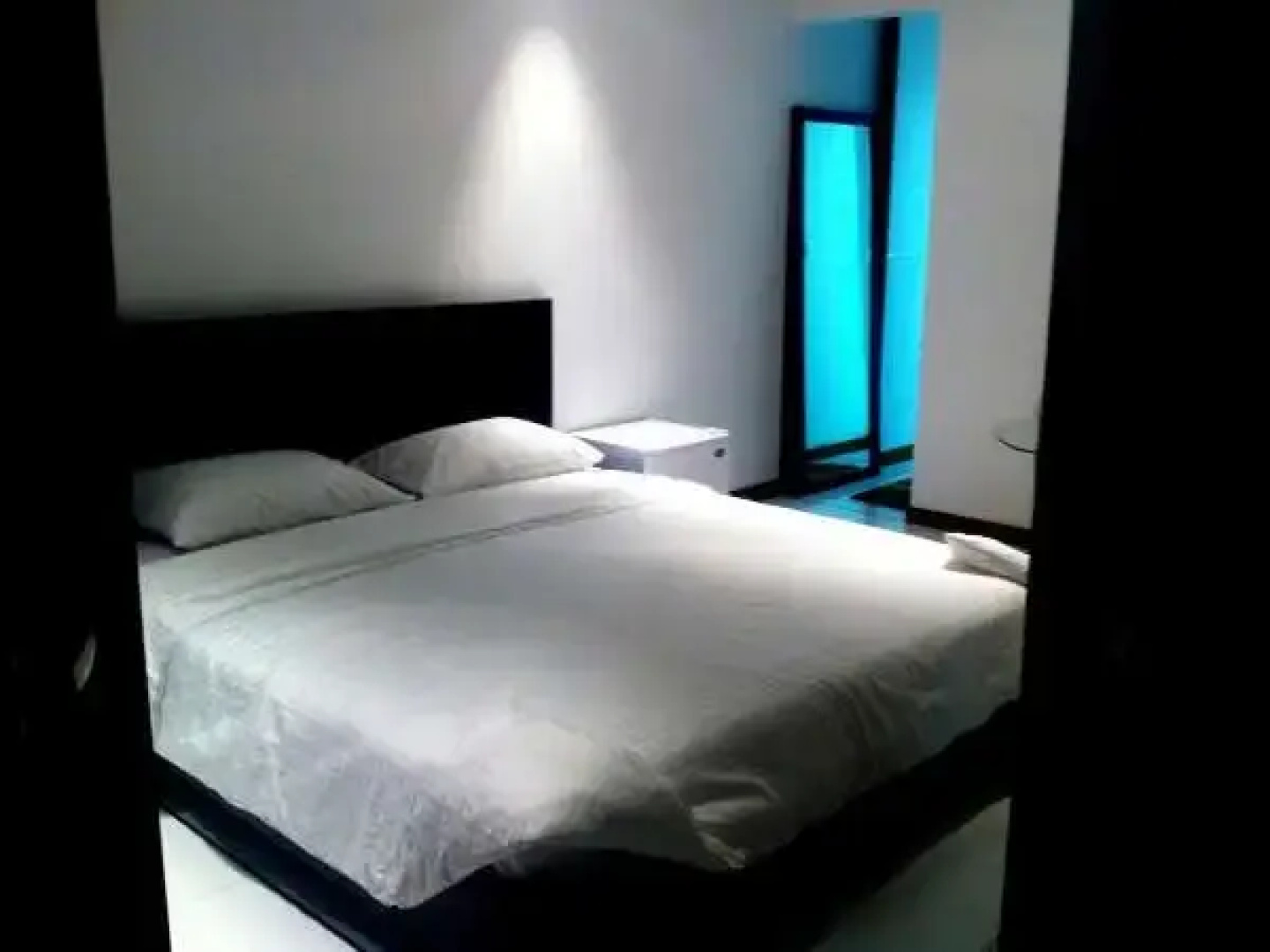 Rare Deluxe Inn