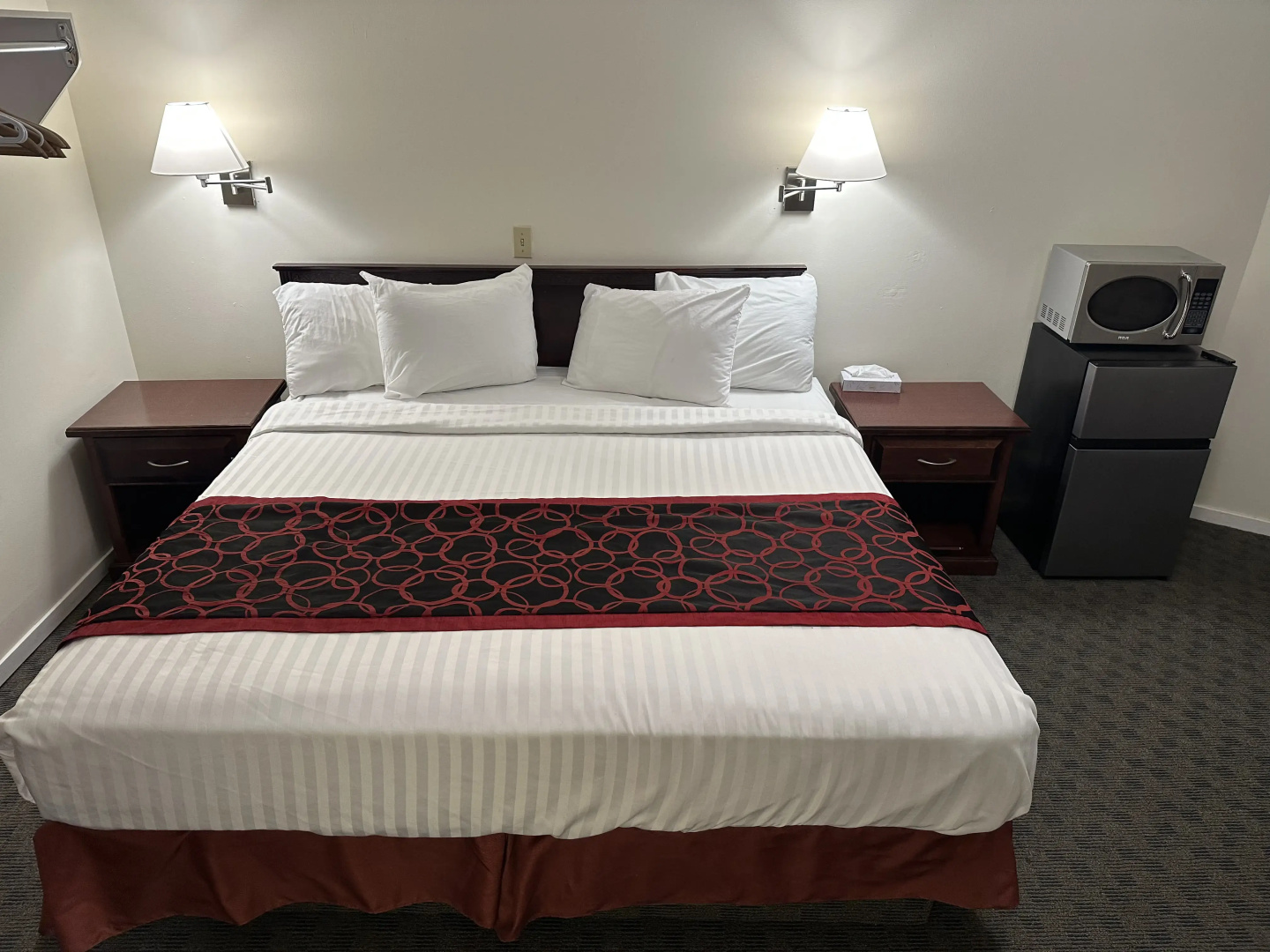 Kings Motor Inn