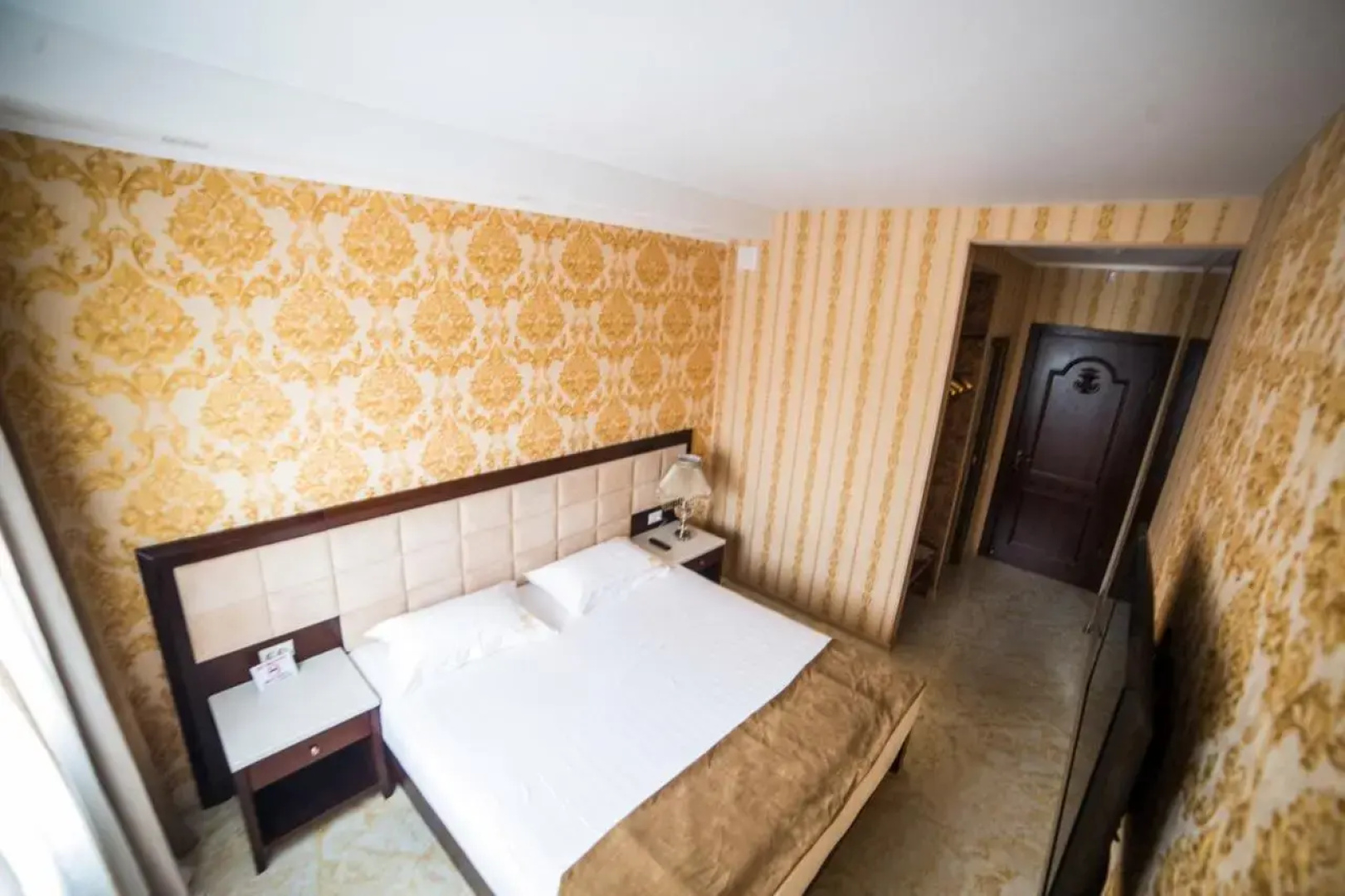 Kot Mini Hotel