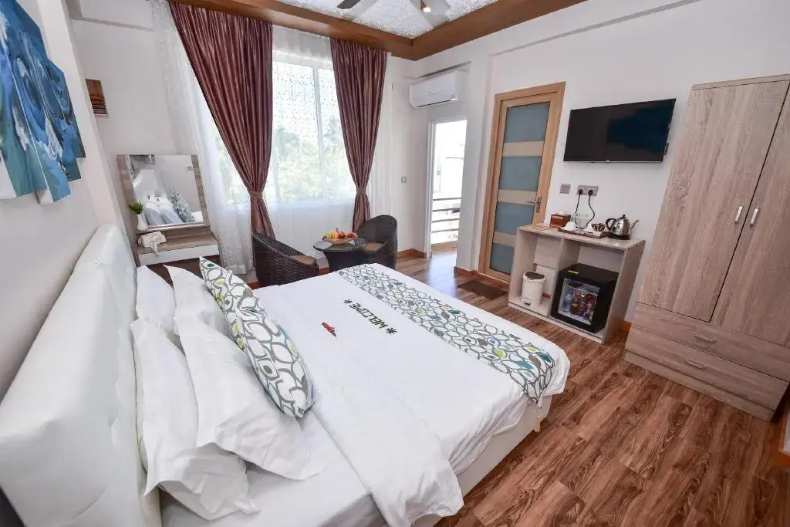 Отель Vilu Thari Inn Maldives