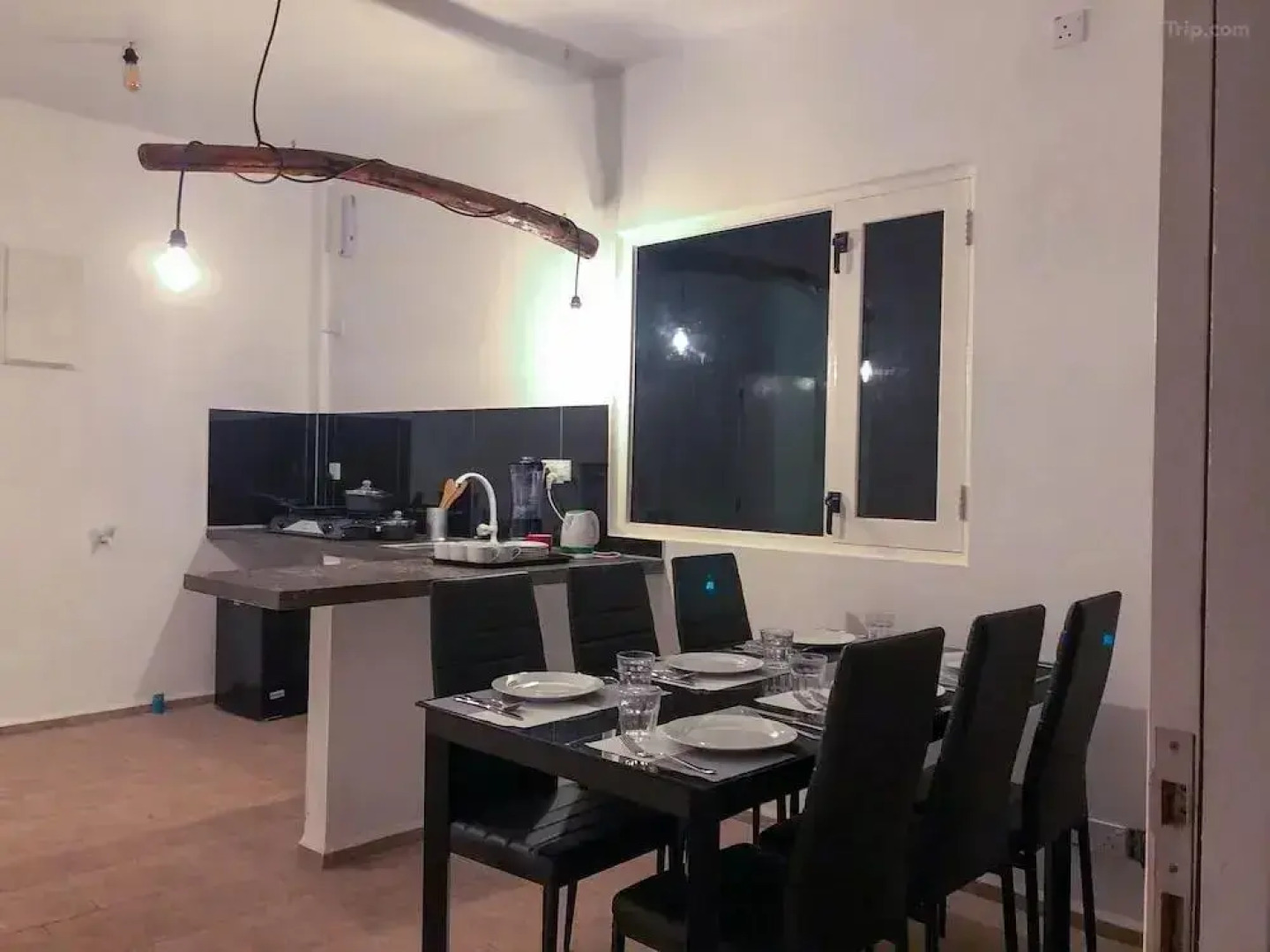 Отель Kite And Dive Village Fenfushi 