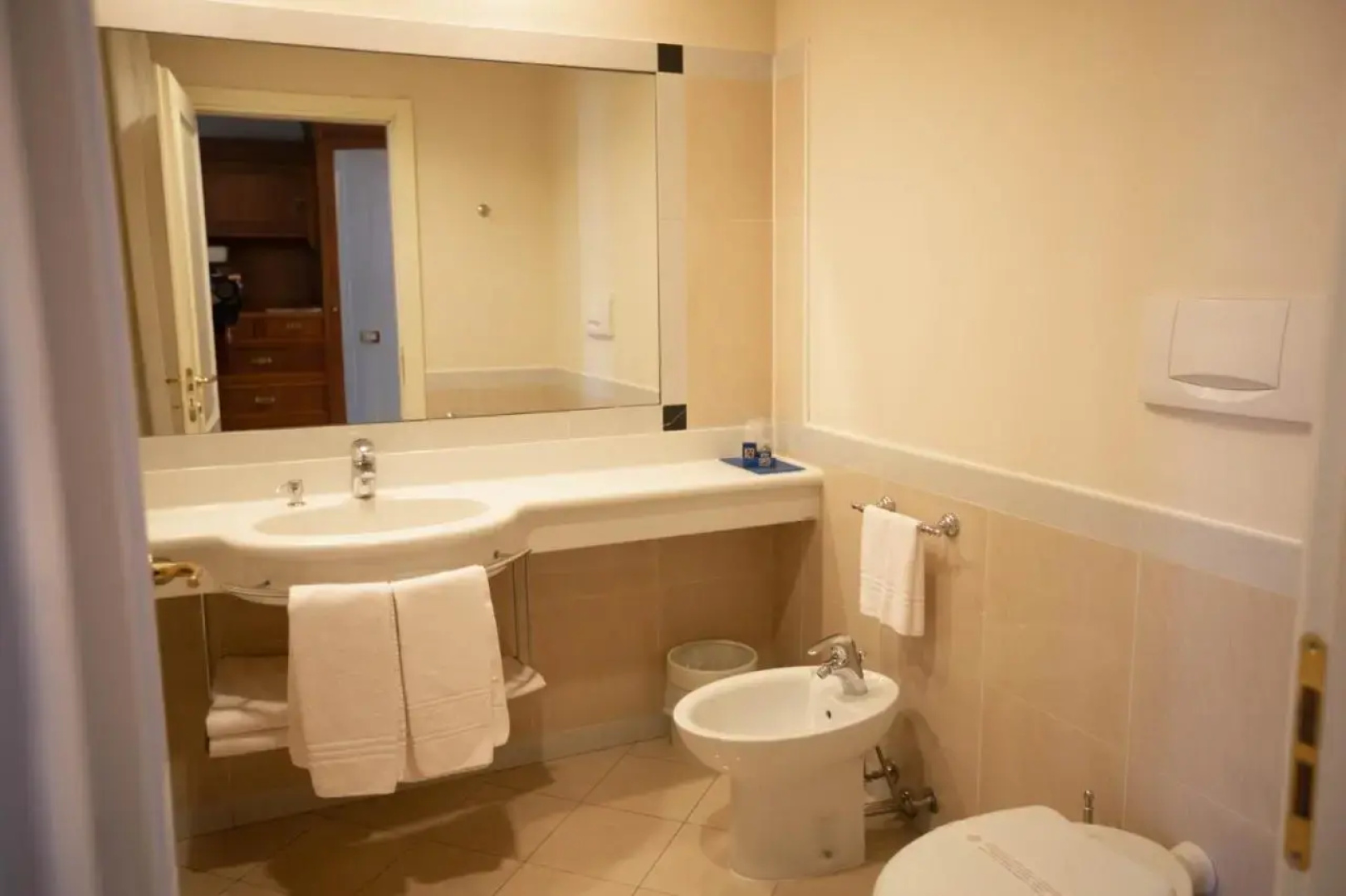 Hotel Candiani