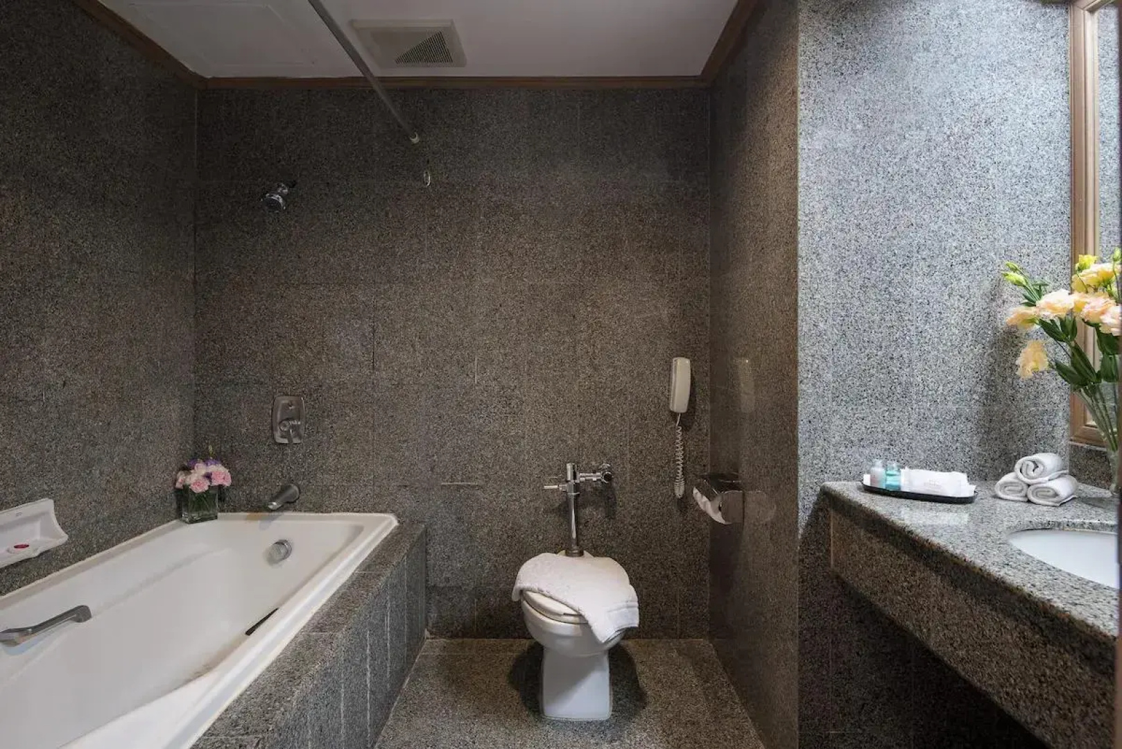 Prince Suites Residence Managed by Prince Palace