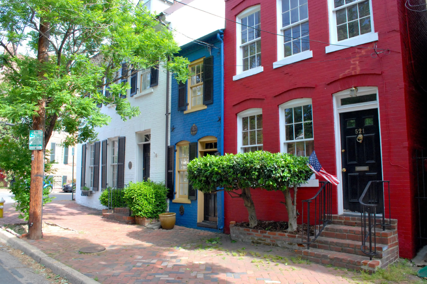 The Alexandrian Old Town Alexandria, Autograph Collection