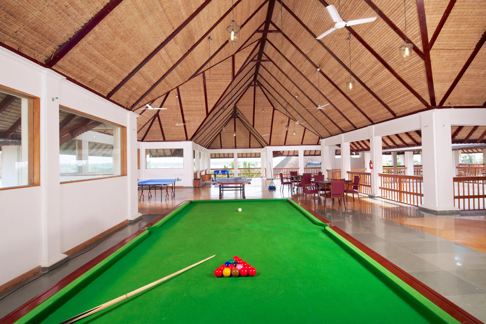 Le Pondy Beach & Lake Resort