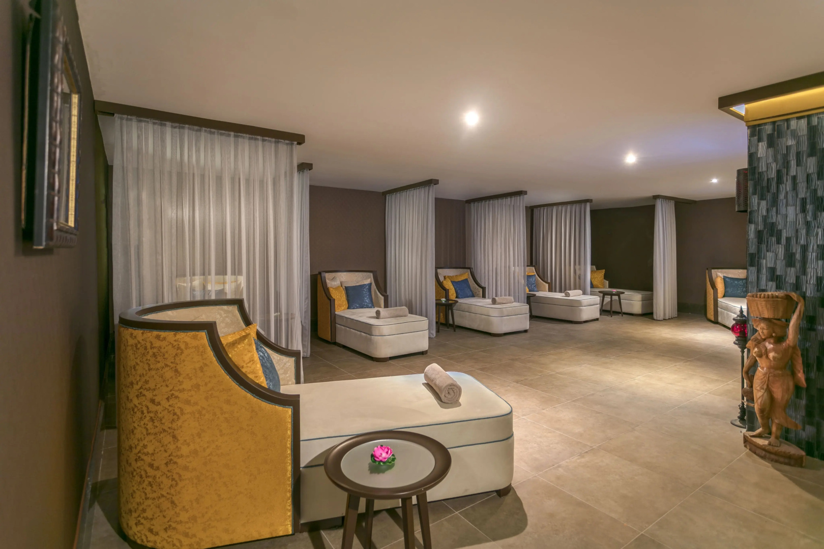 Rixos Sungate - The Land of Legends Access