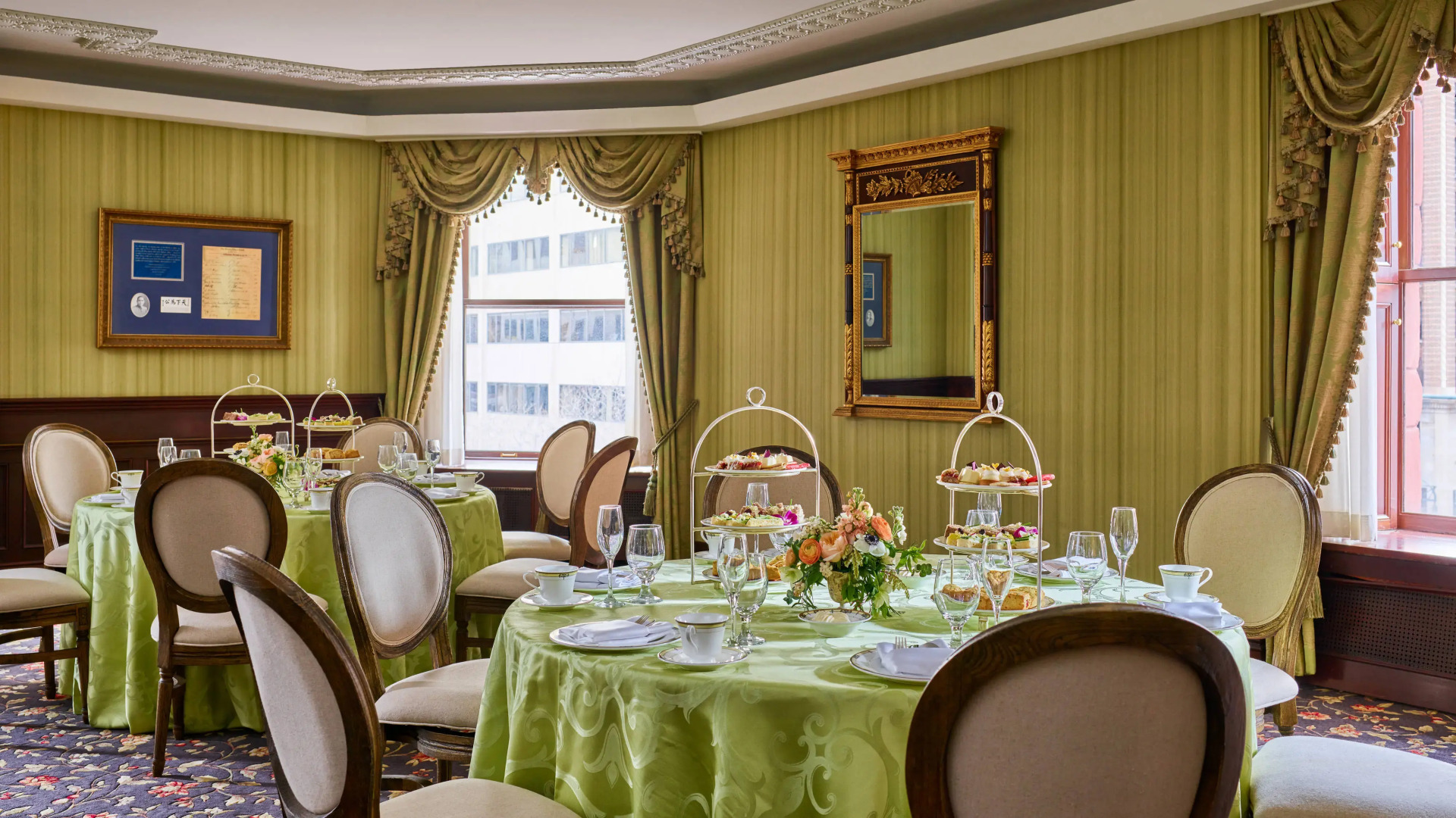 Отель The Brown Palace Hotel and Spa, Autograph Collection