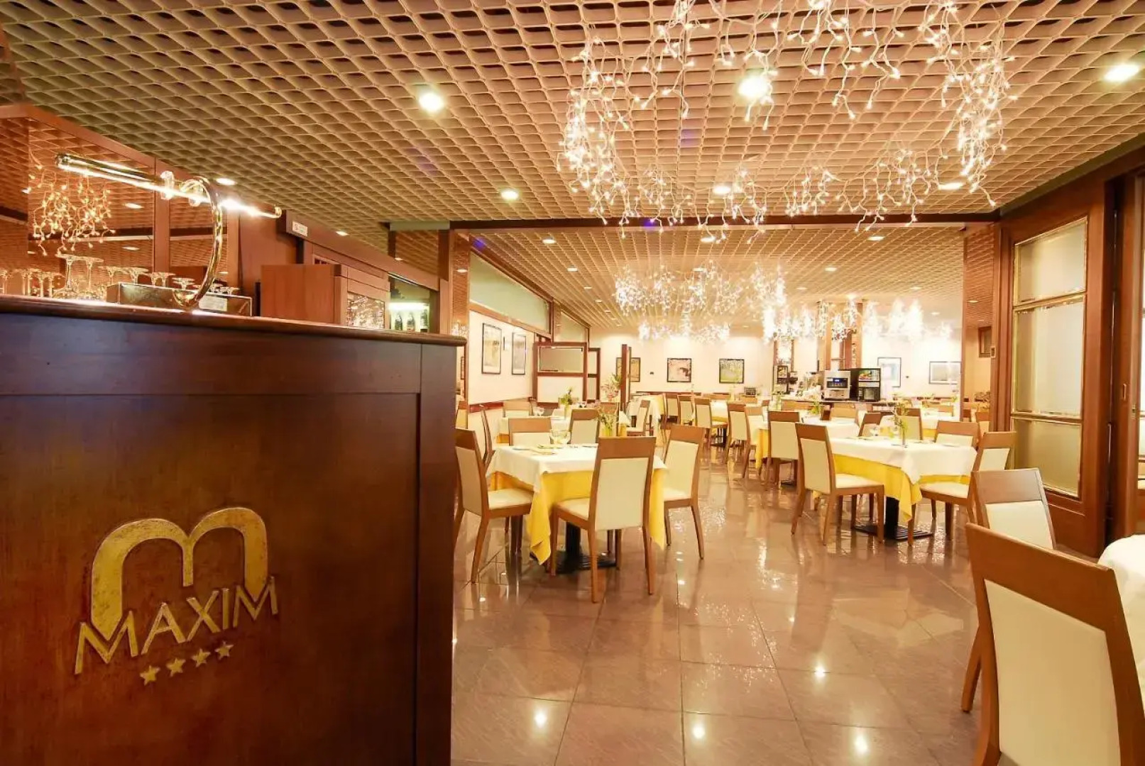 Hotel Maxim