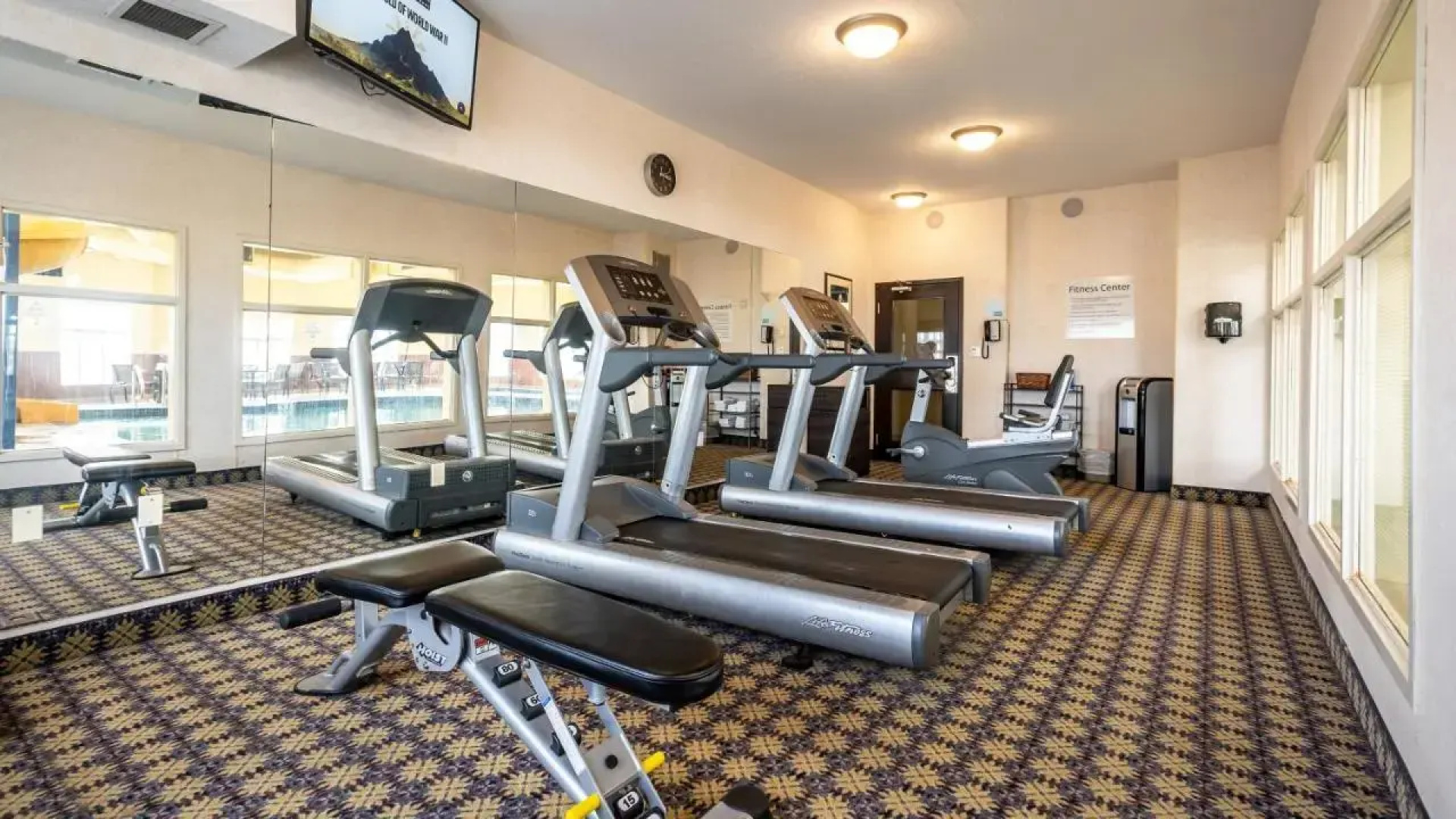 Holiday Inn Express & Suites Edmonton International Airport by IHG