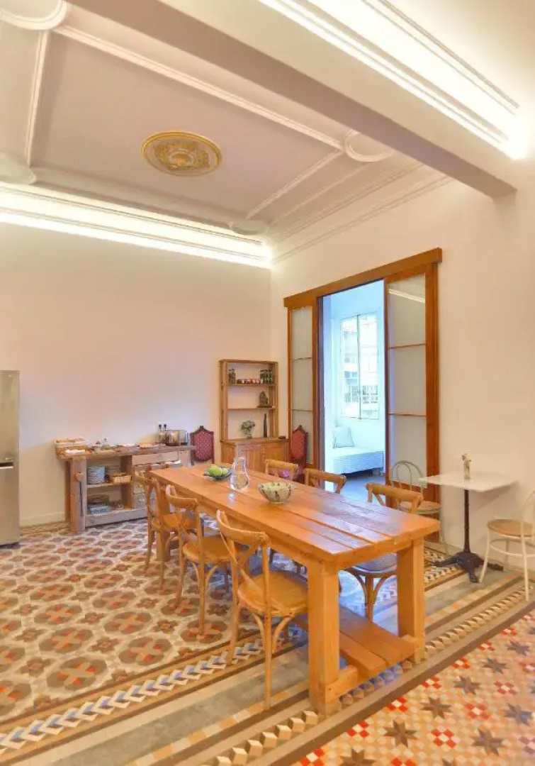 Hostal Girona