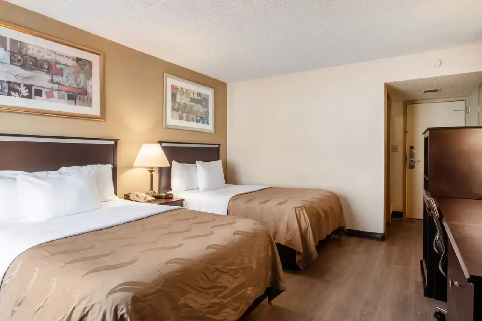Quality Inn & Suites