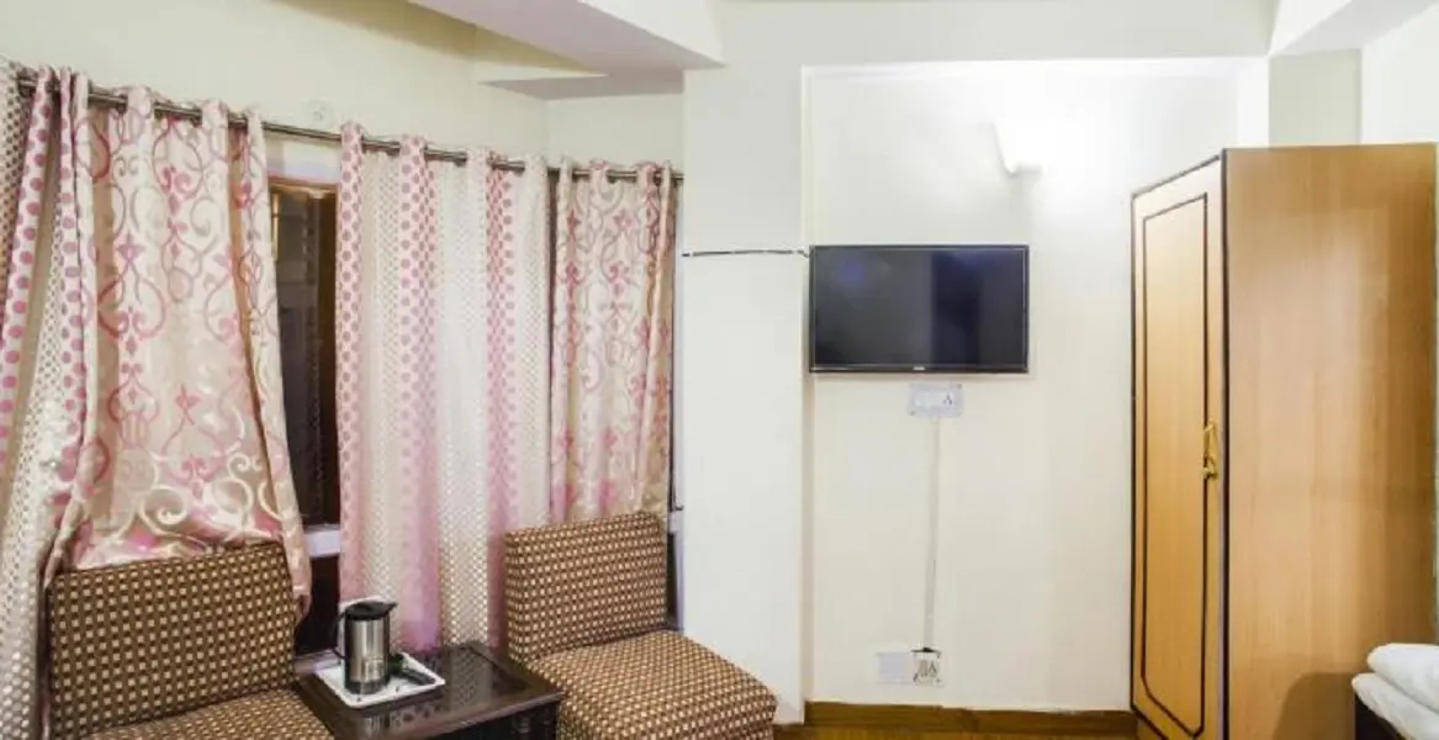 Hotel Himani Premium