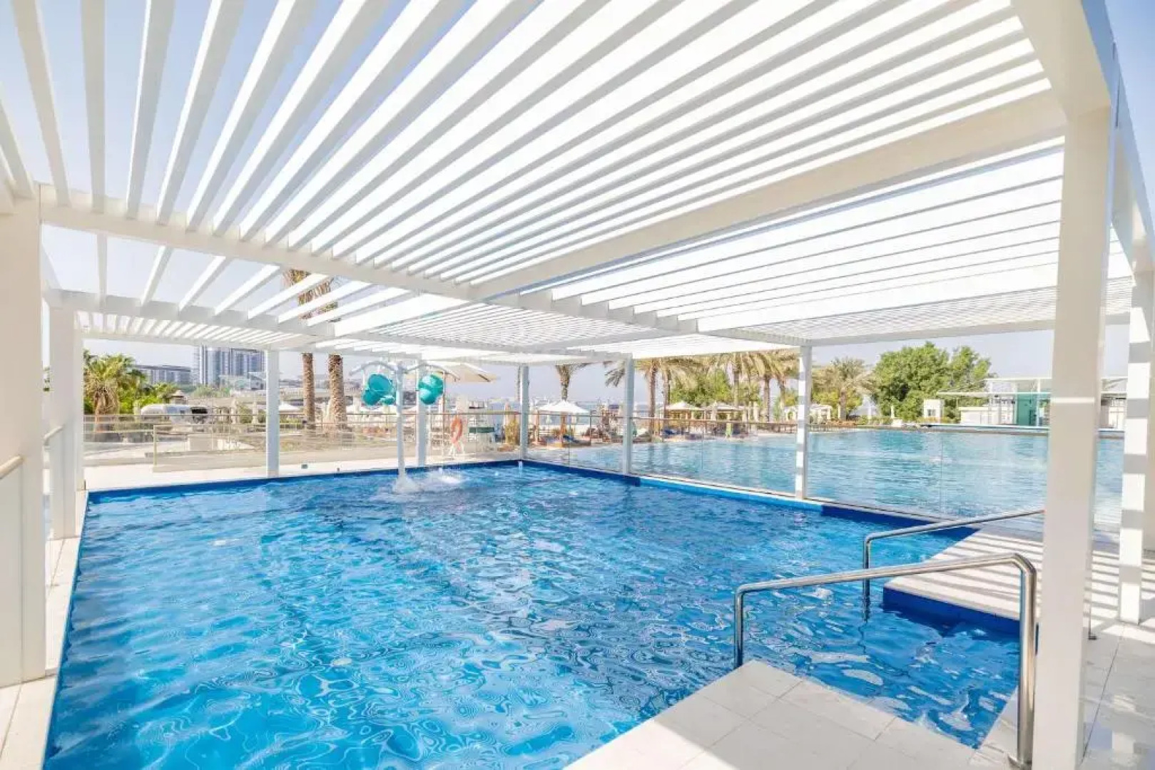 DoubleTree by Hilton Dubai - Jumeirah Beach