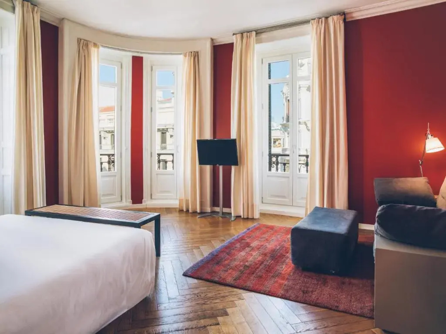 Отель Iberostar Las Letras Gran Via