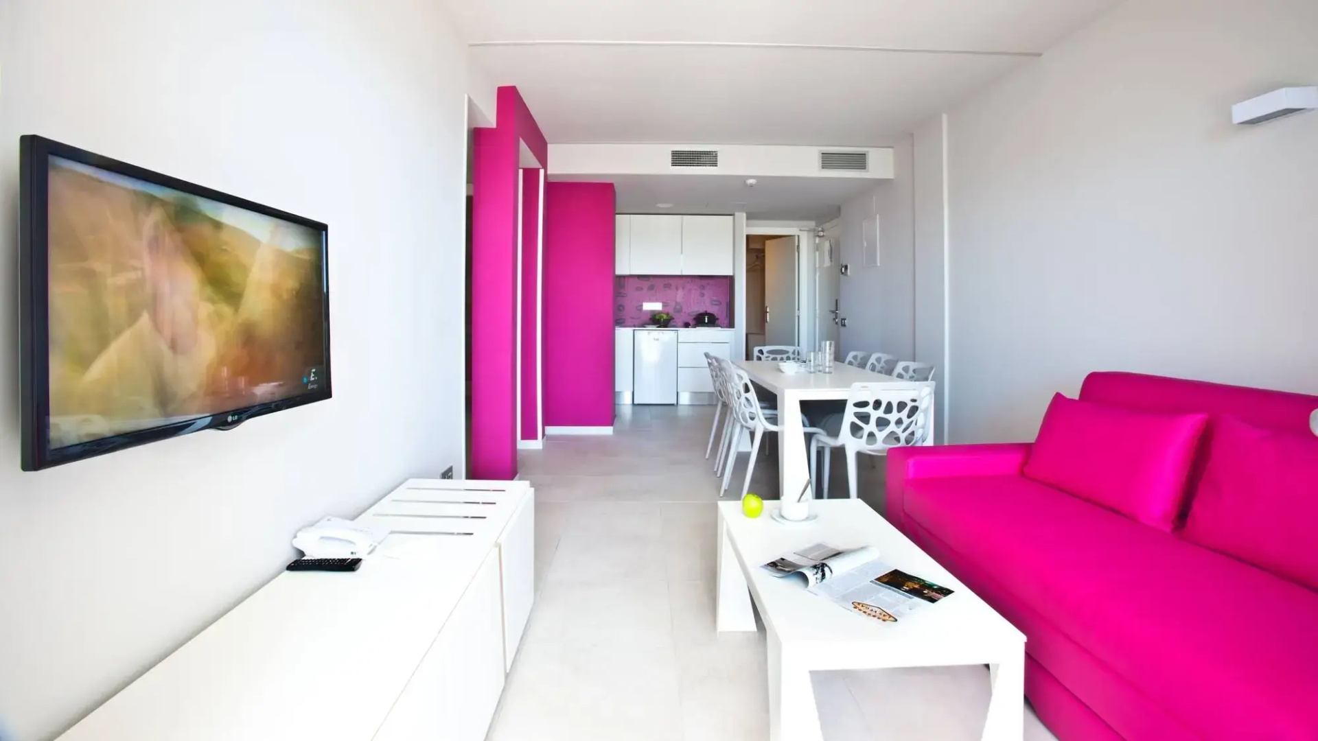 Апартаменты Ryans Ibiza - Adults Only