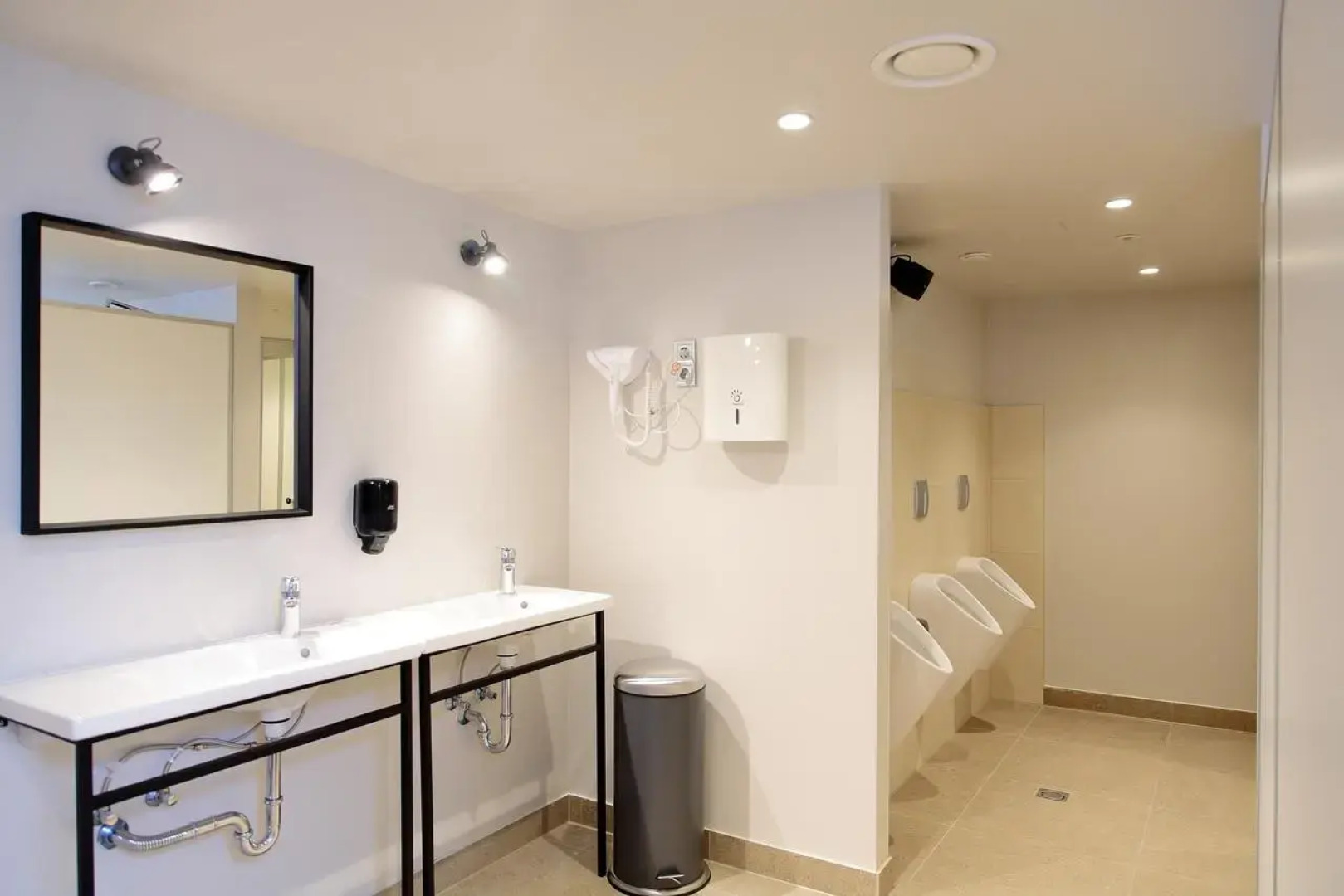 Maverick Central Market