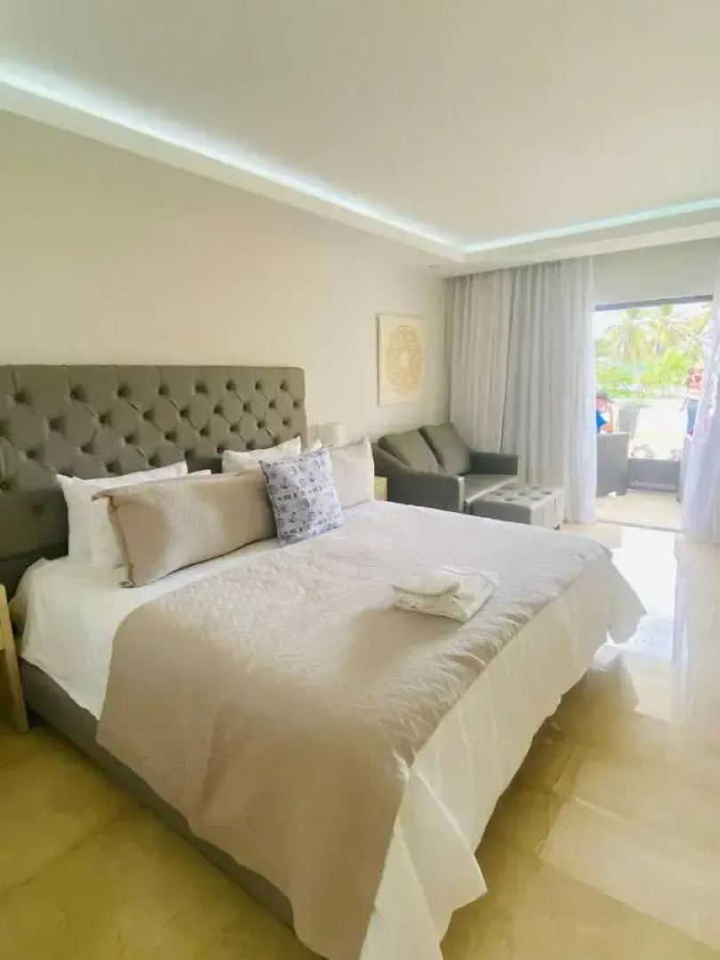 Hacienda Samana Bay Hotel & Residence