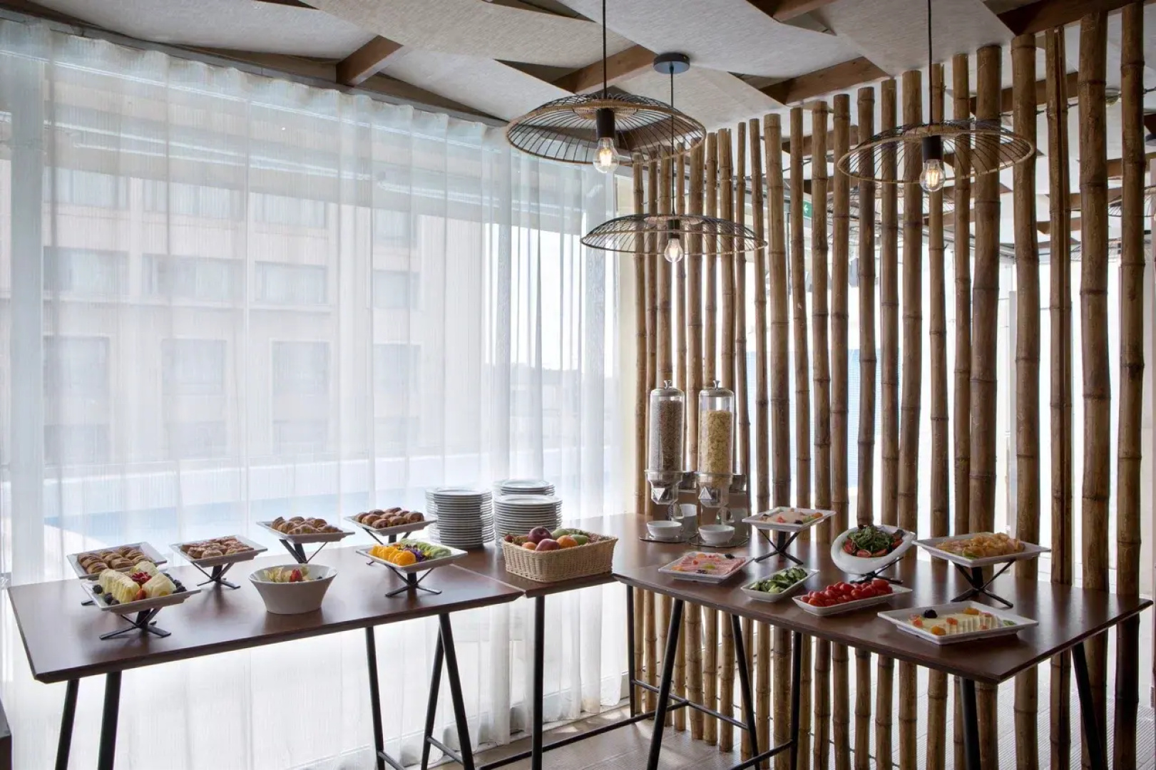 Zeus Essence Wyndham Athens Residence