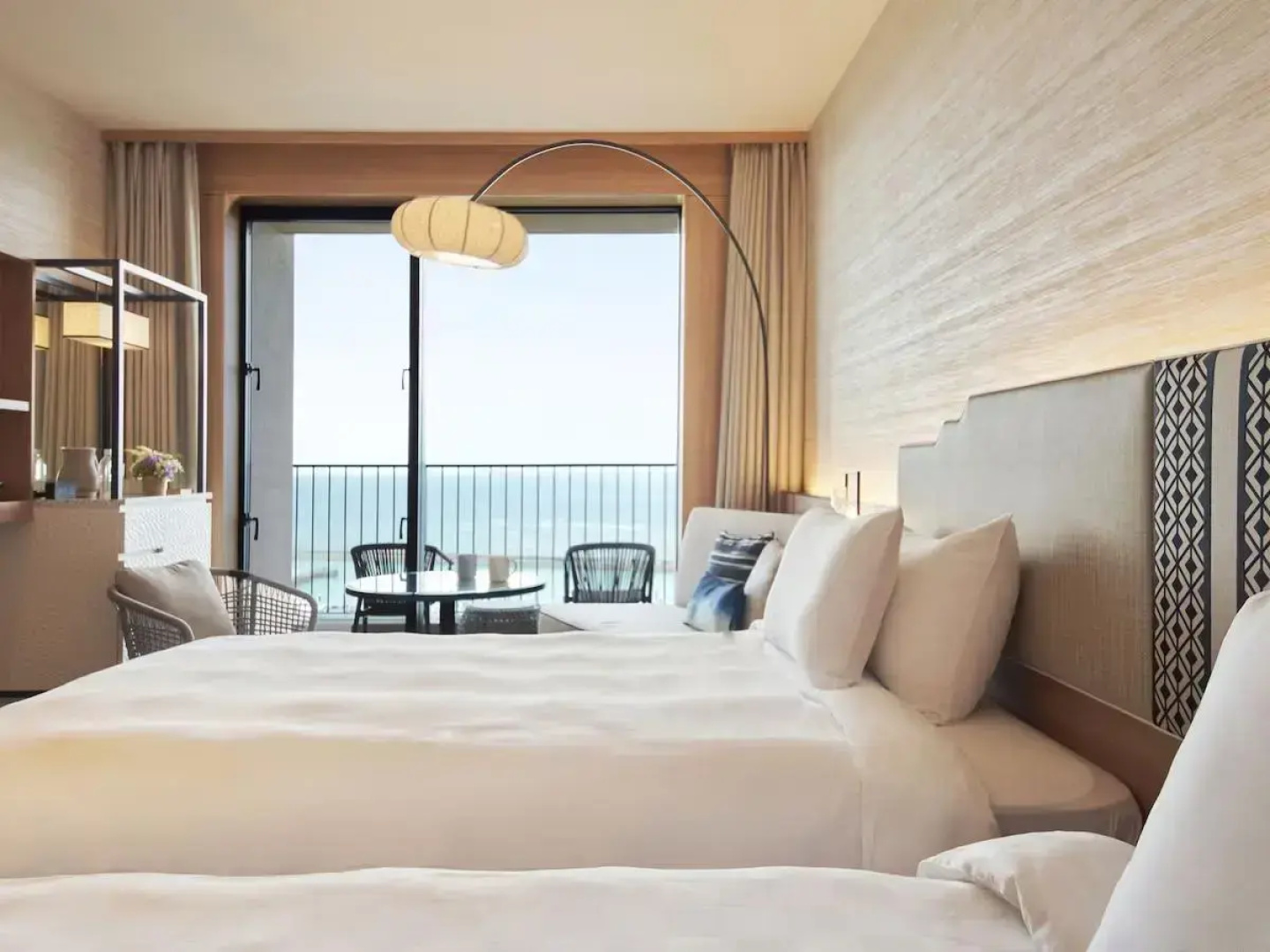 Отель Okinawa Prince Ocean View Ginowan