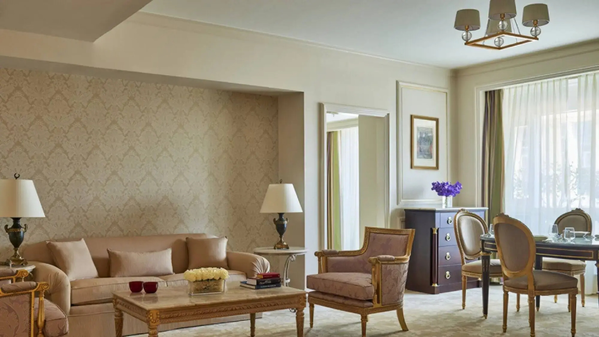 Отель Four Seasons Cairo at First Residence