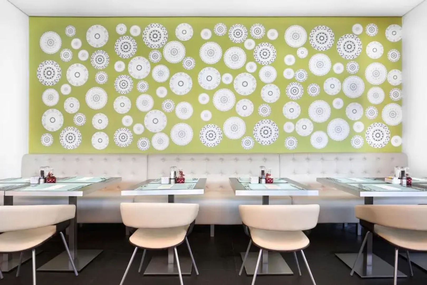 ibis styles Sharjah Hotel
