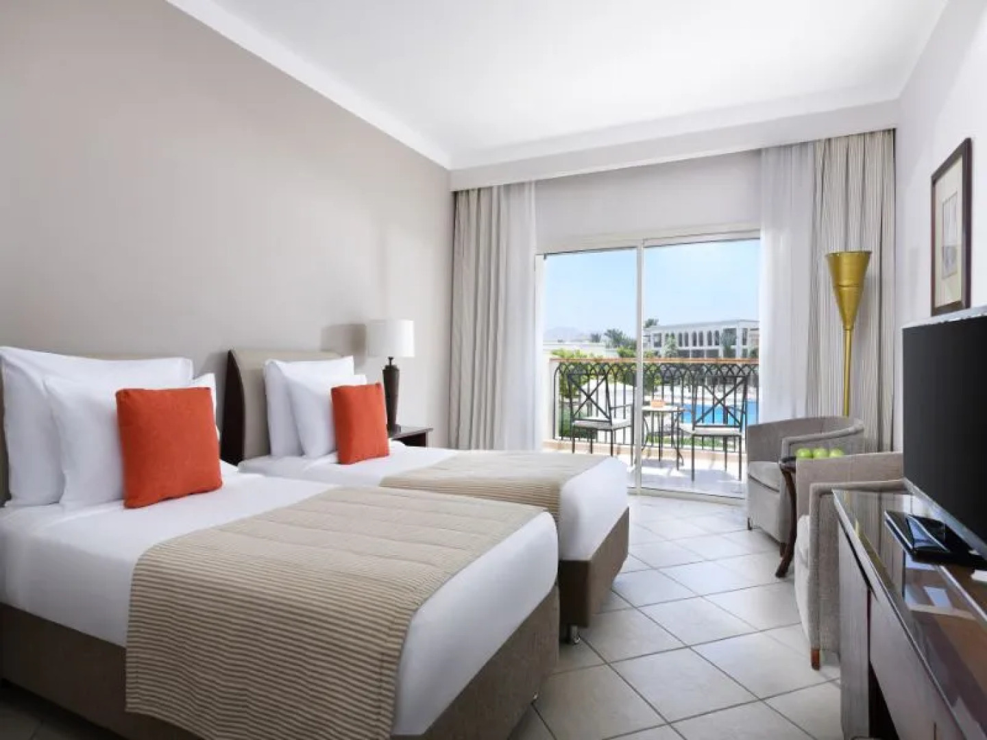 Jaz Mirabel Park & Club