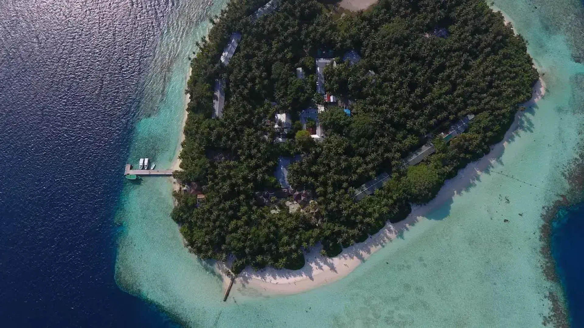Курорт Biyadhoo Island