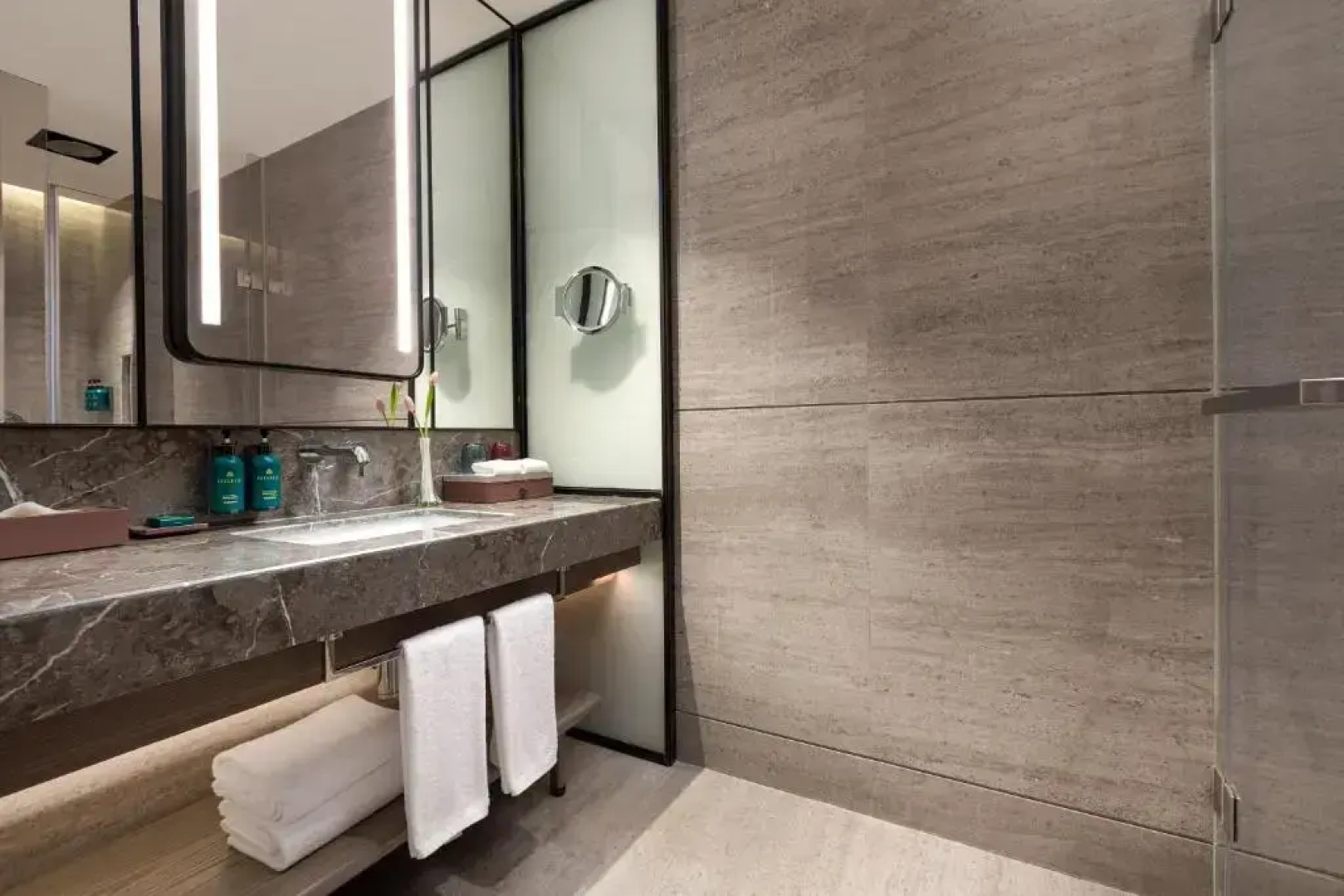 Отель Crowne Plaza Quzhou by IHG