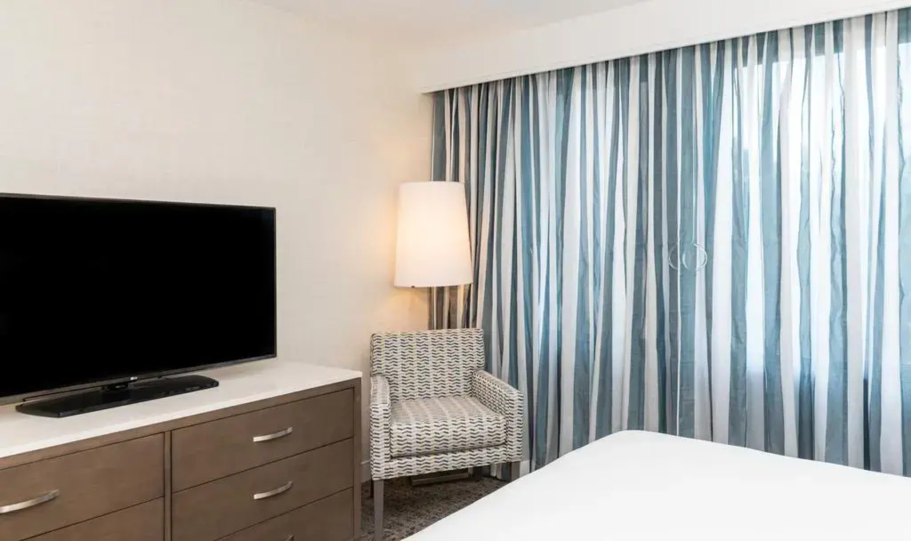 Embassy Suites by Hilton Philadelphia Valley Forge