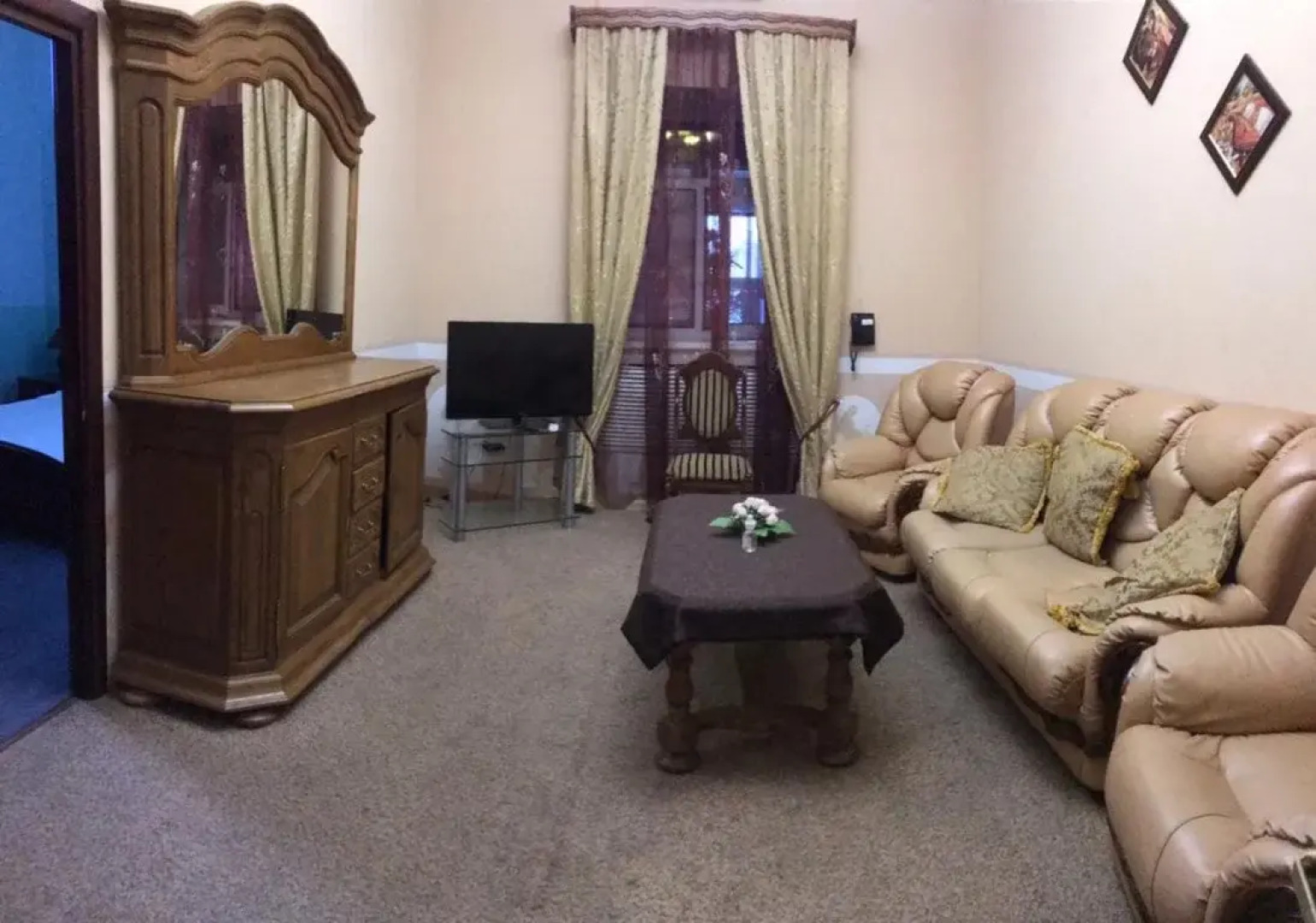 Kavkazskaya Plennitsa Mini-hotel