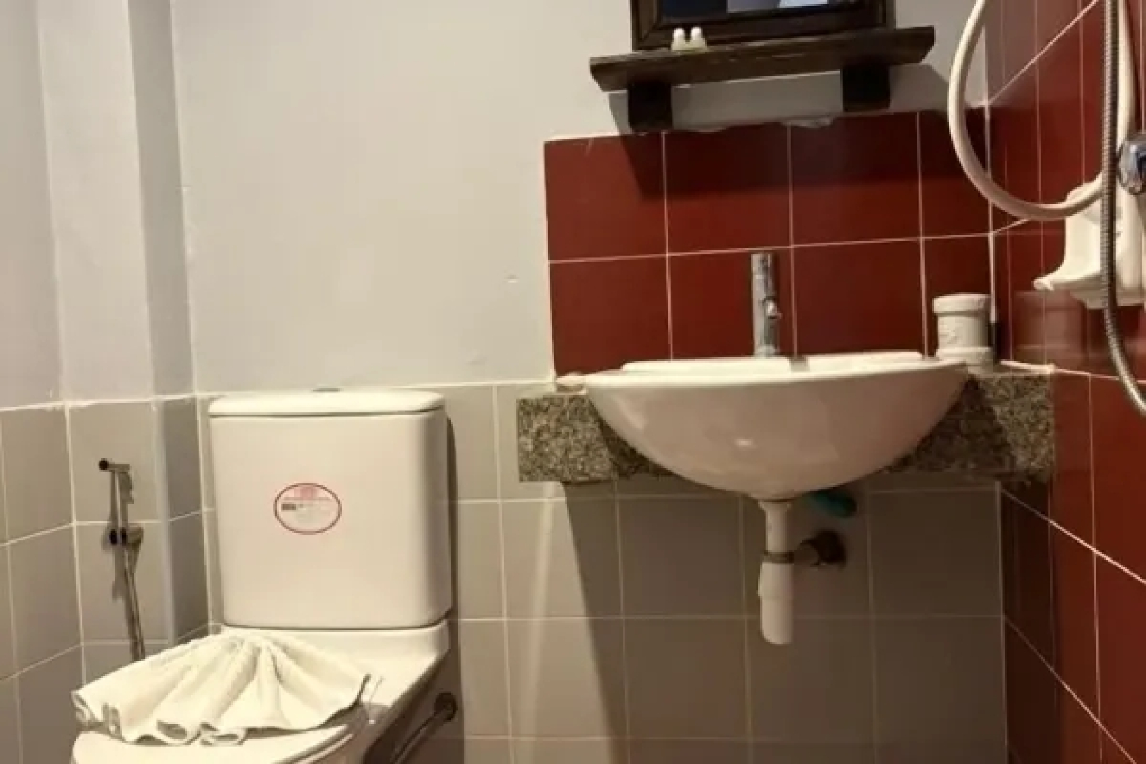 Отель Porterhouse Beach