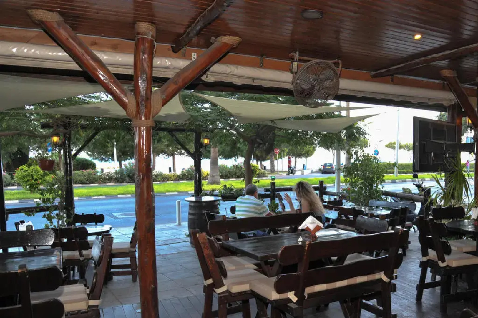 Pier Beach Hotel Apartments