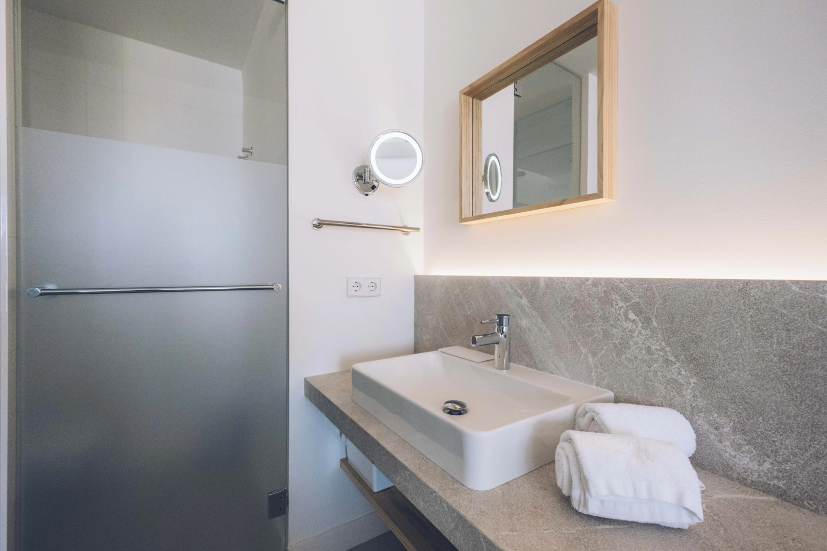 AYA Seahotel – Adults Only