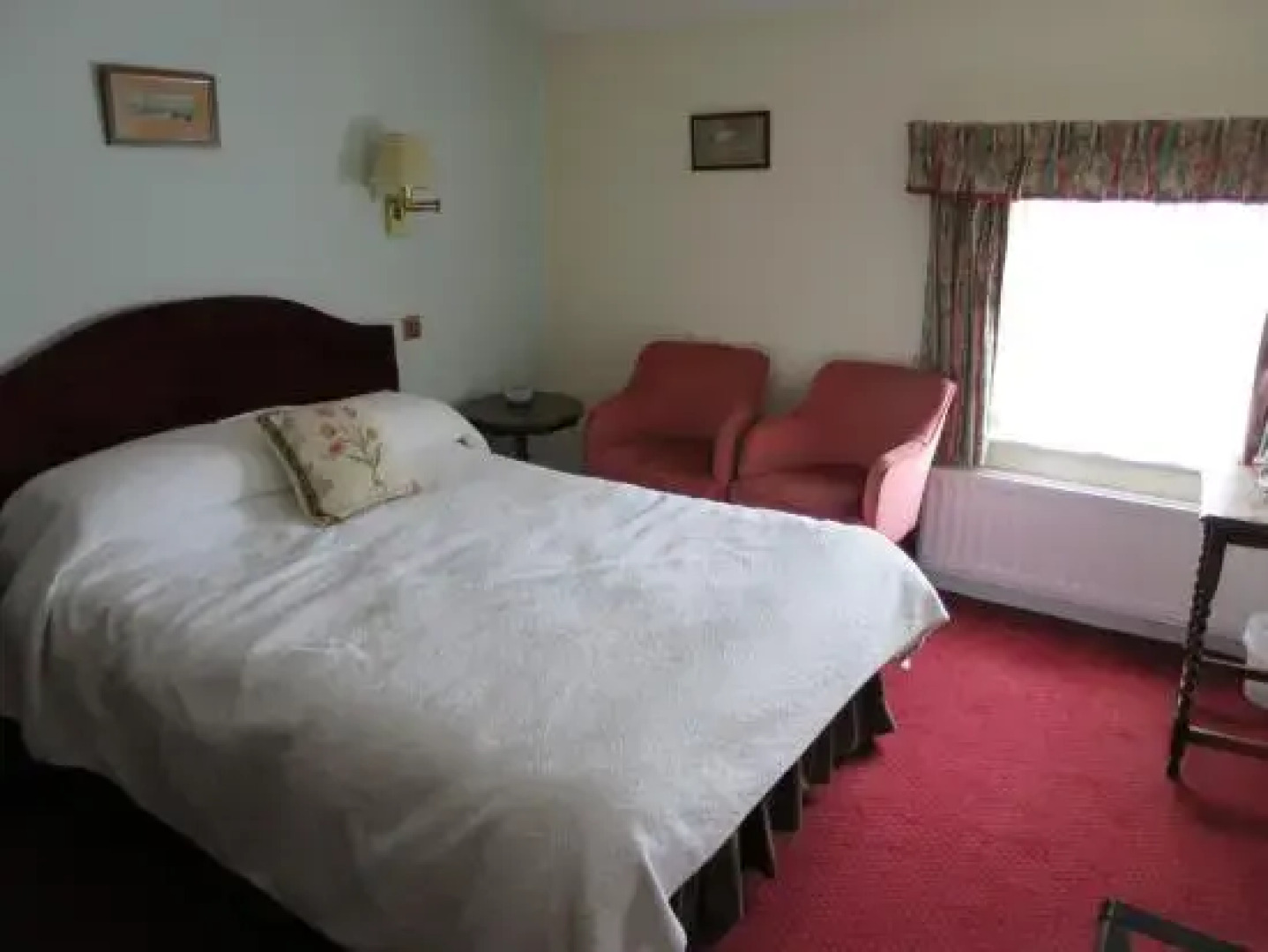 The Old Fourpenny Shop Hotel