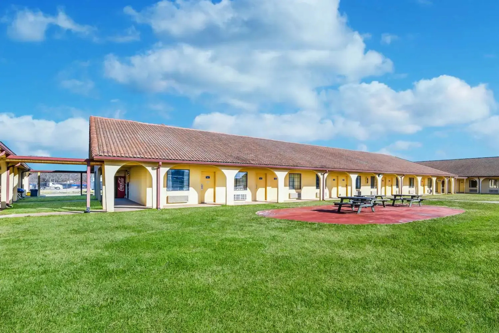 Americas Best Value Inn Bonham